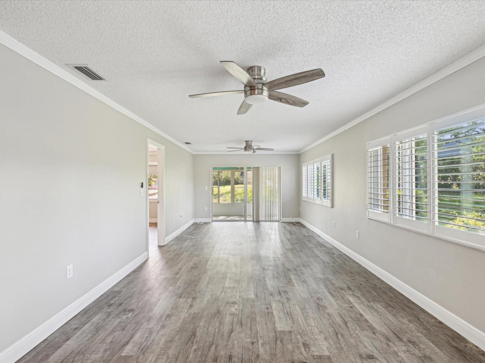 Image 10 of 46 For 4016 Lighthouse Way