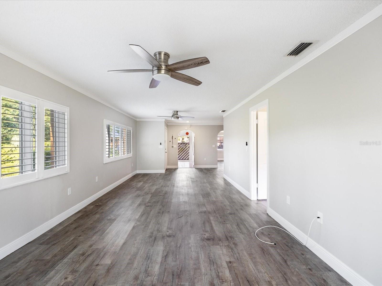 Image 12 of 46 For 4016 Lighthouse Way