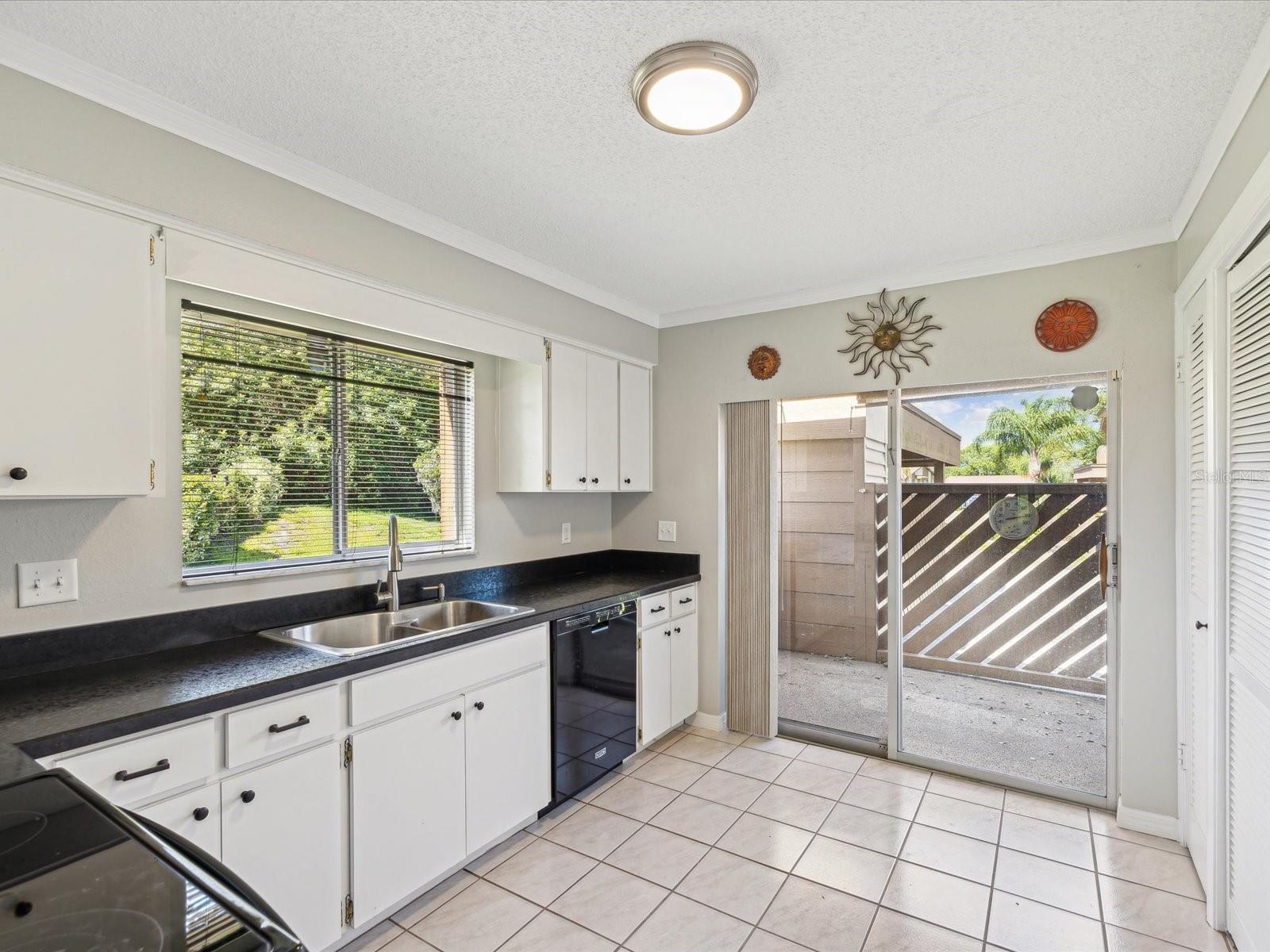 Image 28 of 46 For 4016 Lighthouse Way