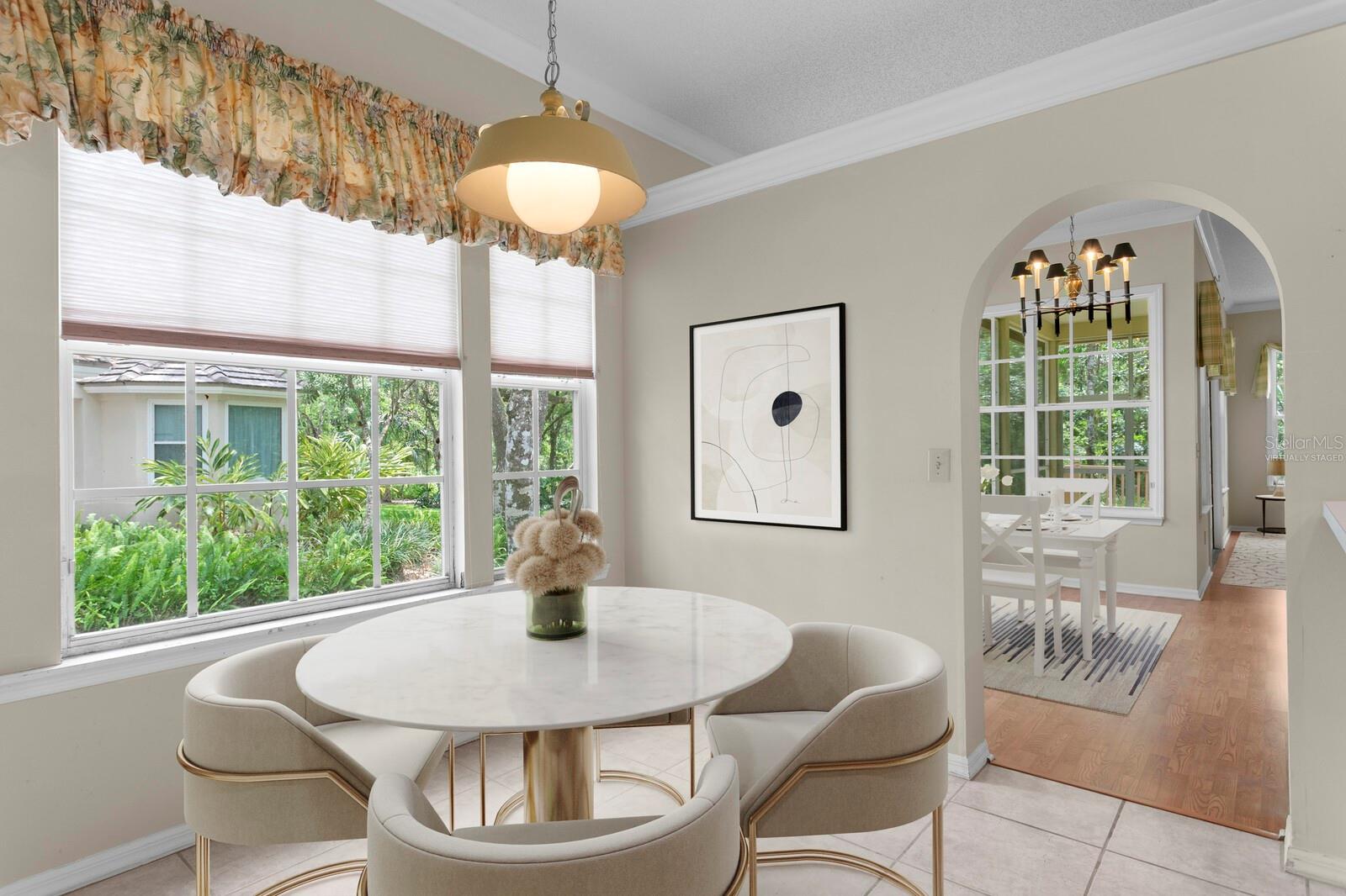 Image 10 of 43 For 15314 Sherwood Forest Drive
