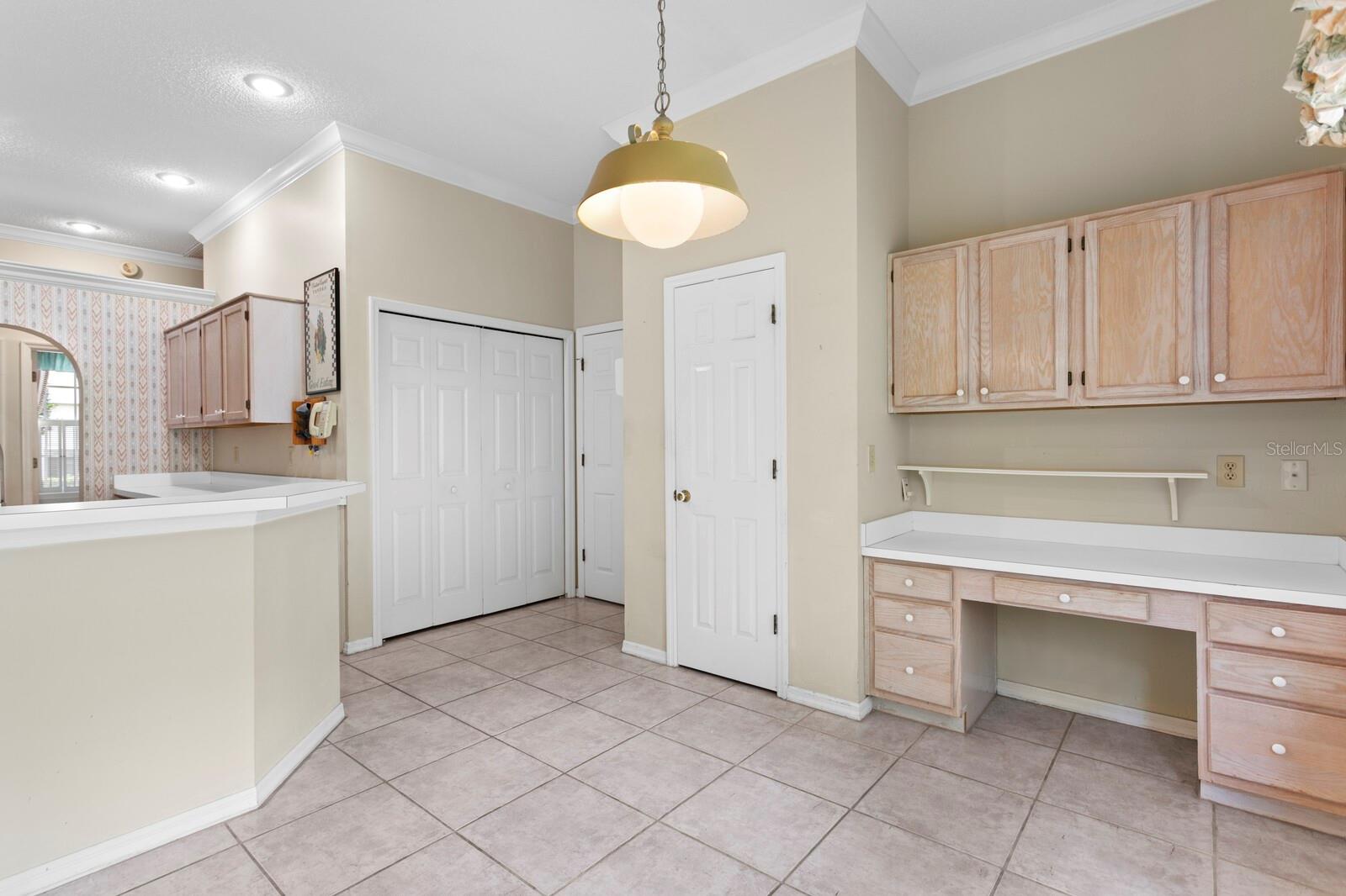 Image 12 of 43 For 15314 Sherwood Forest Drive