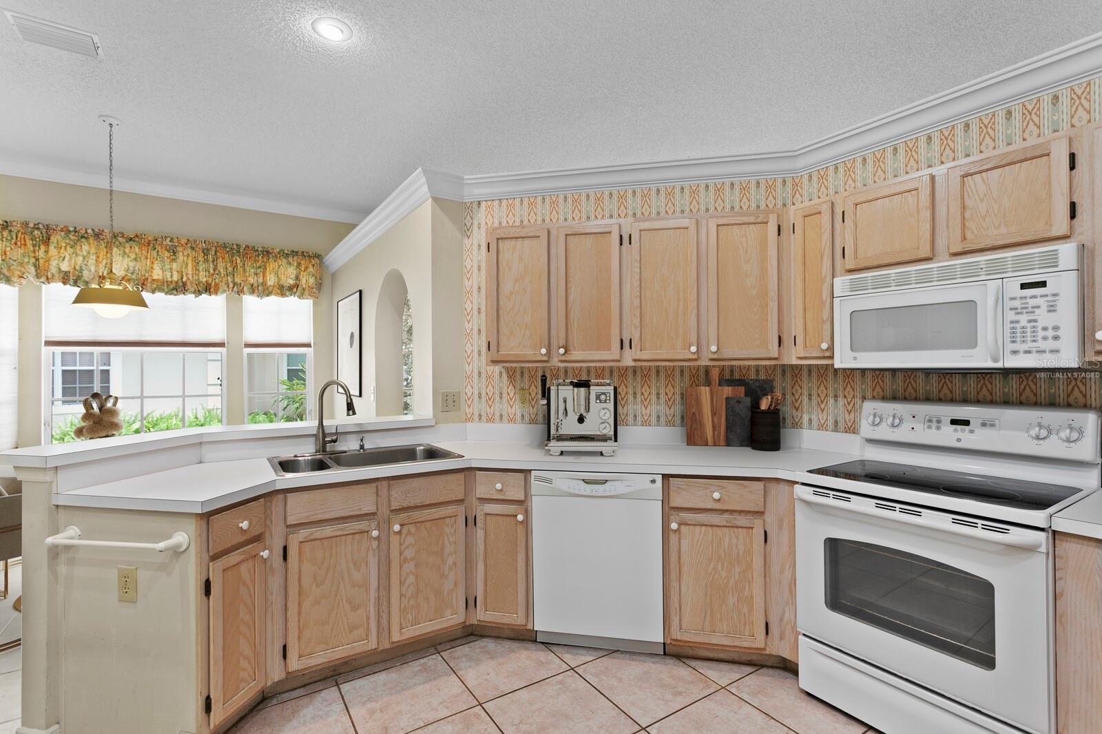 Image 17 of 43 For 15314 Sherwood Forest Drive