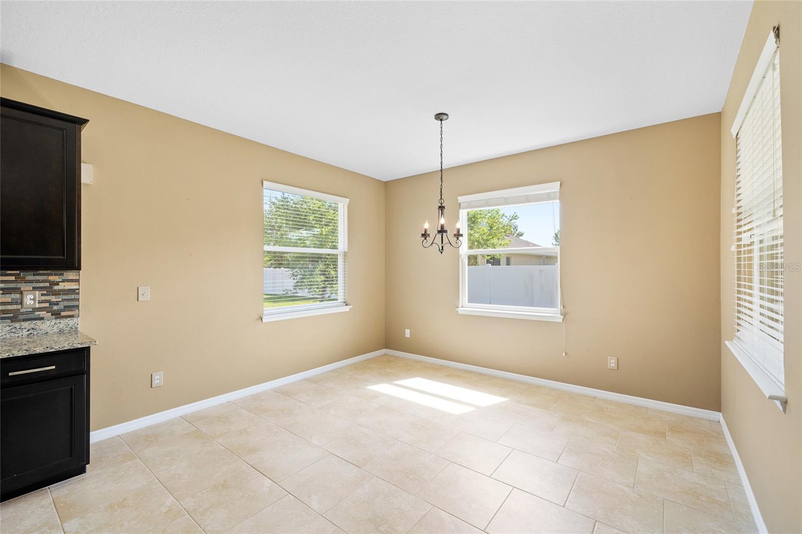 Image 11 of 44 For 5453 Suncatcher Drive
