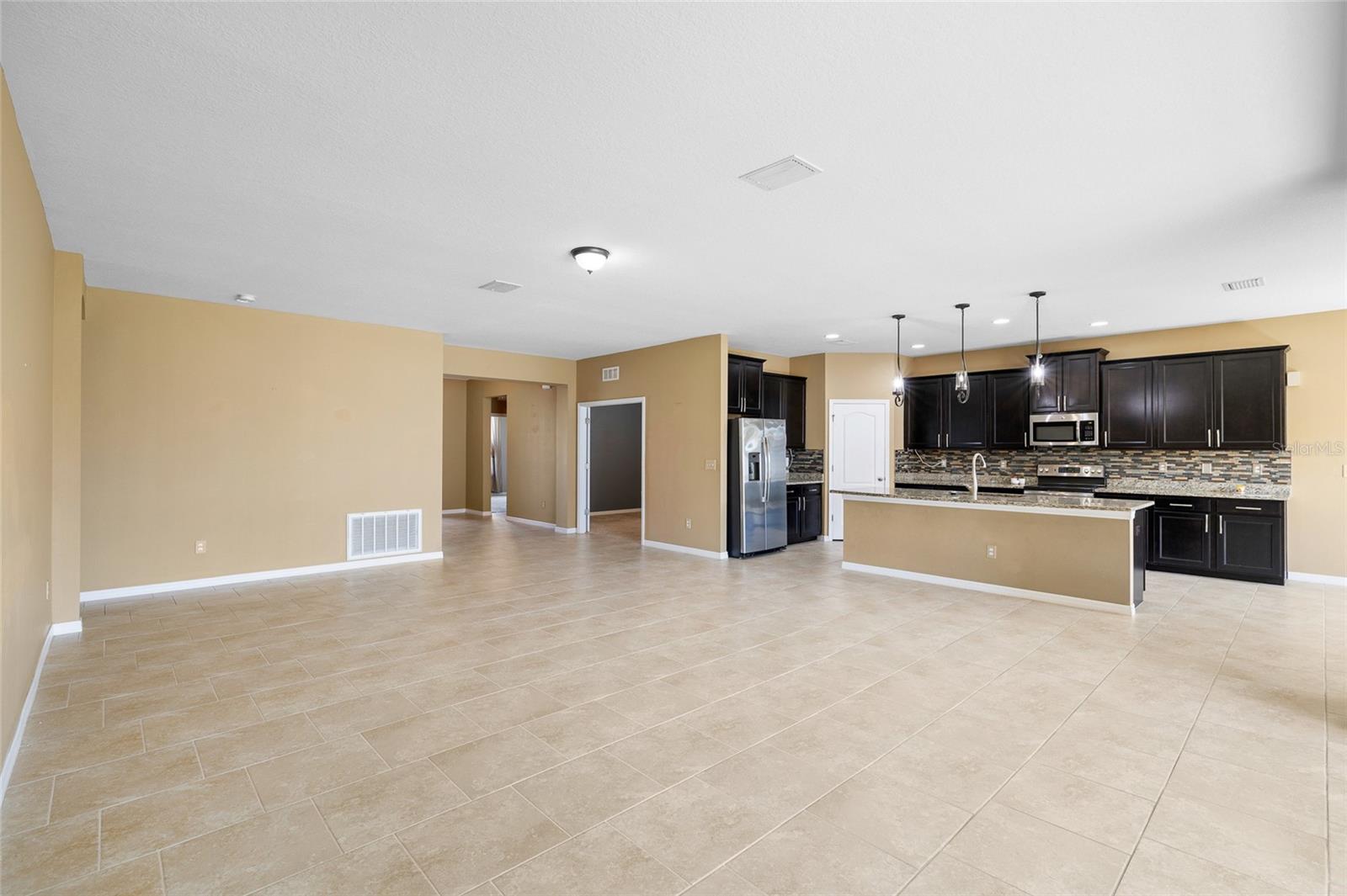 Image 6 of 44 For 5453 Suncatcher Drive