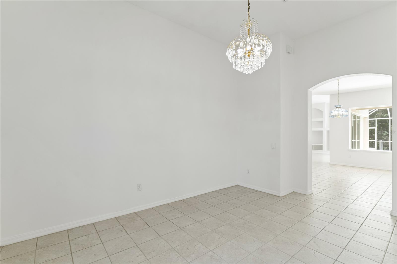 Image 14 of 94 For 17812 Arbor Greene Drive