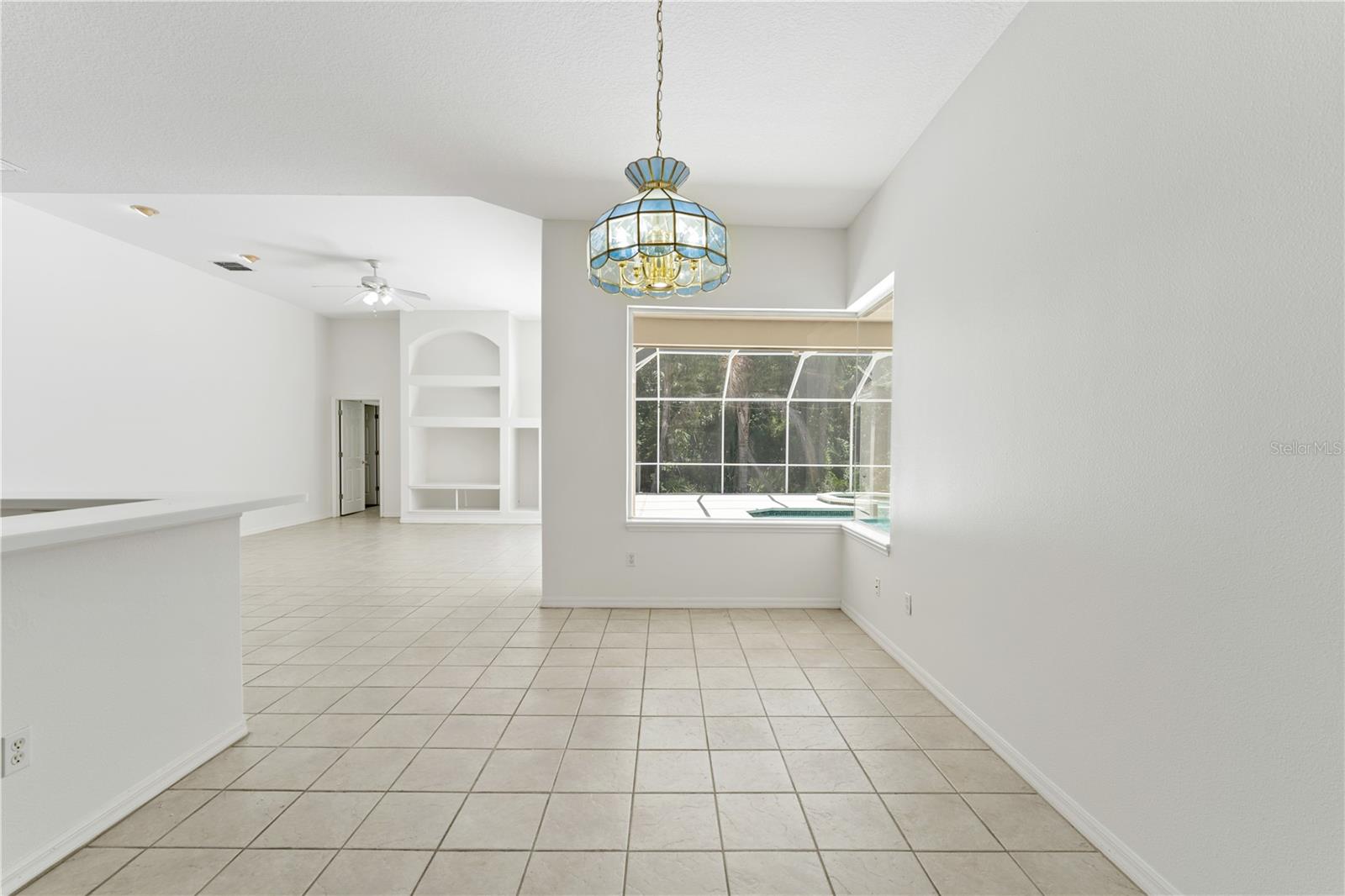Image 22 of 94 For 17812 Arbor Greene Drive