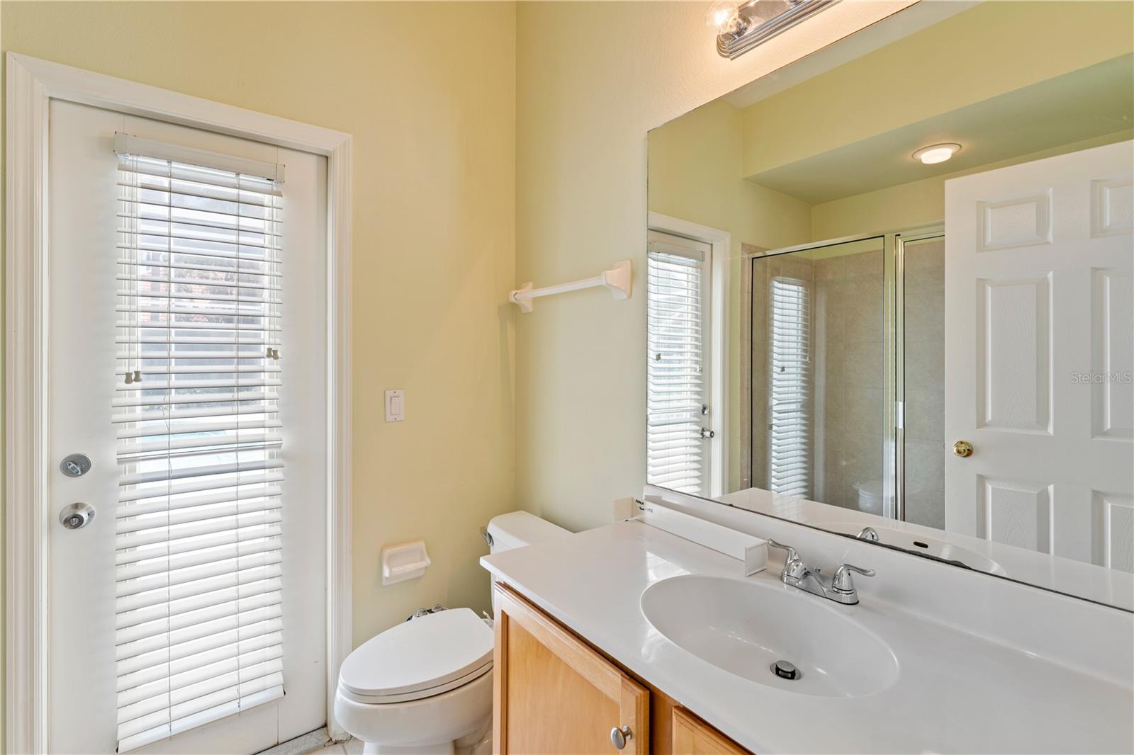 Image 61 of 94 For 17812 Arbor Greene Drive