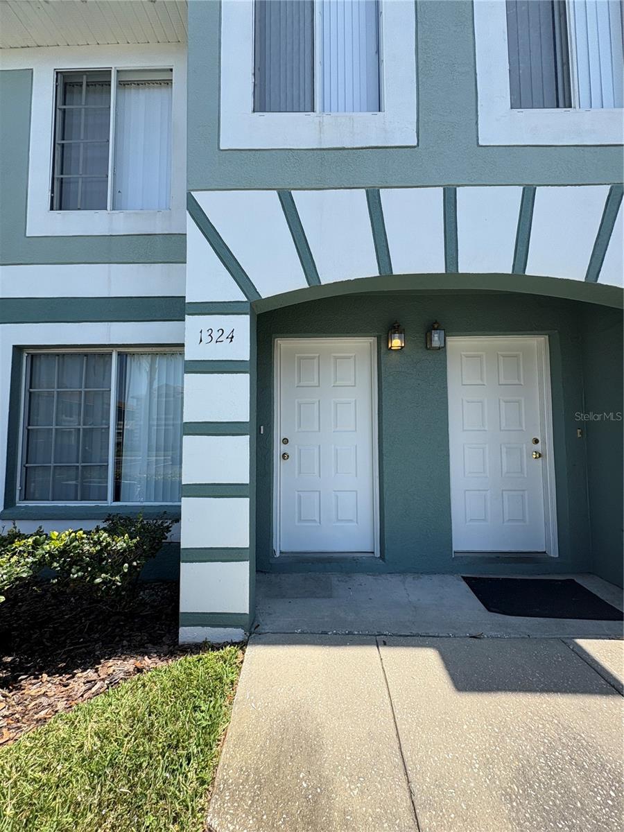 Image 2 of 20 For 1324 Kelridge Place