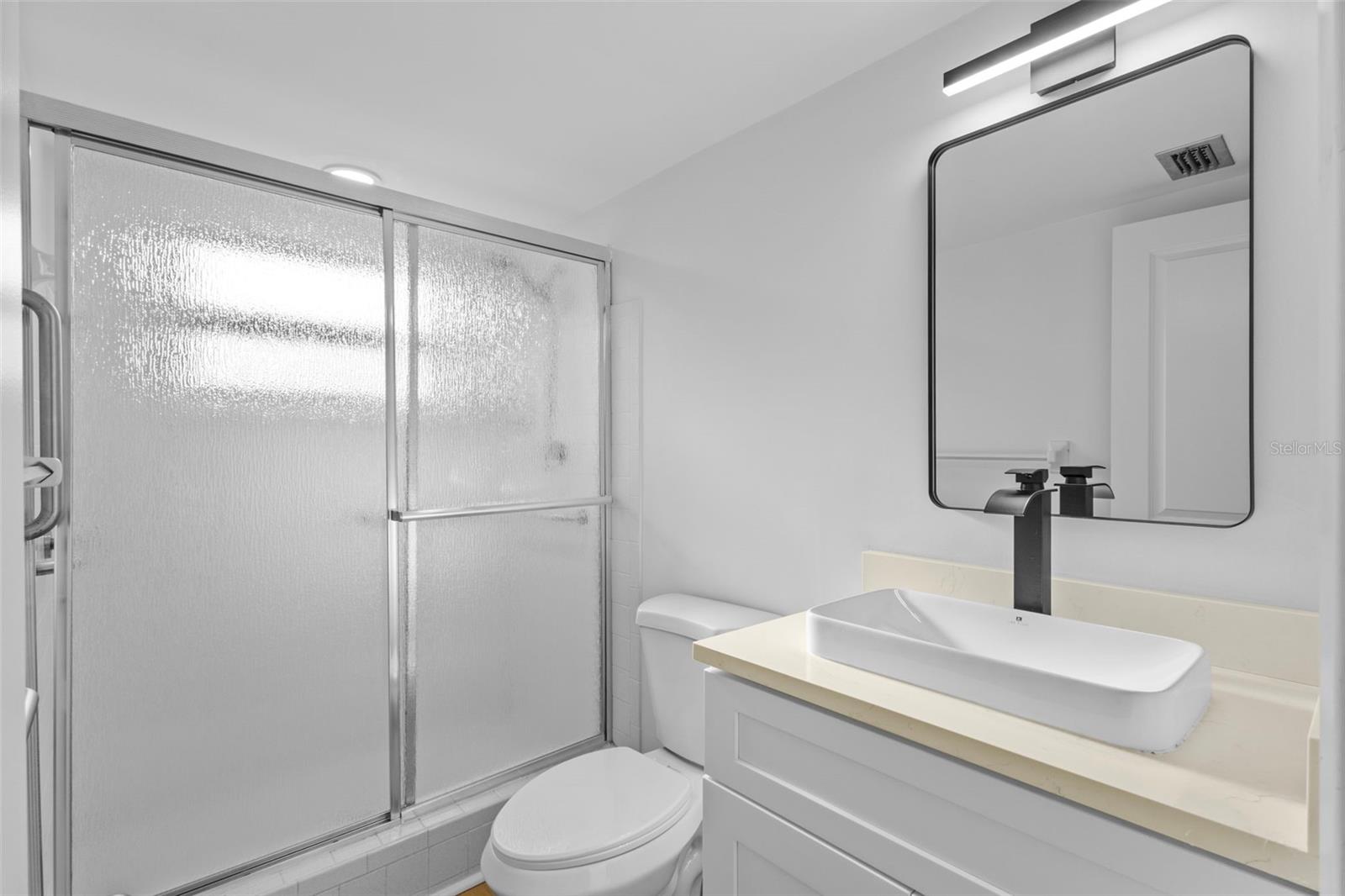Image 15 of 23 For 1225 58th Street N 204a