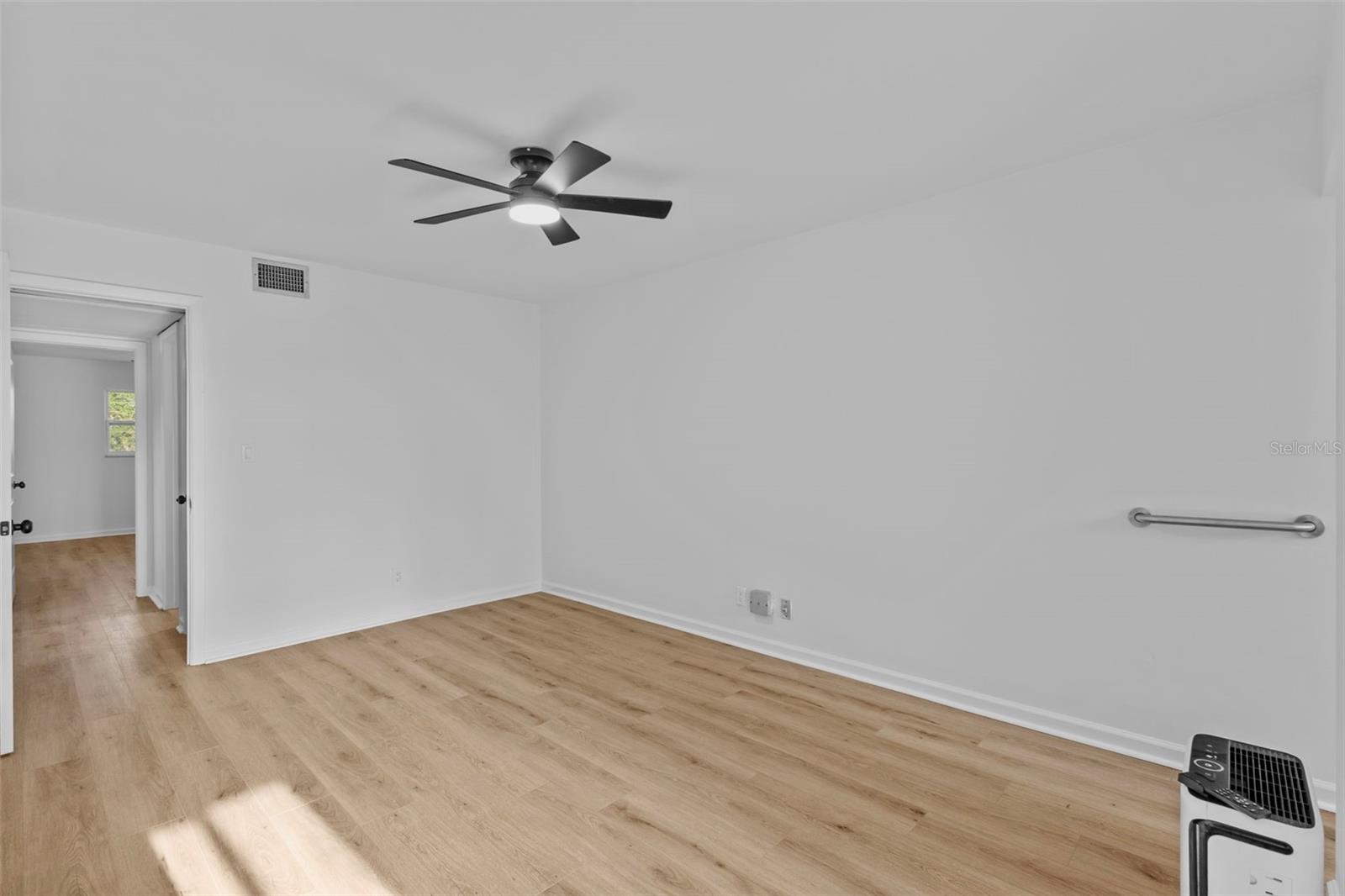 Image 20 of 23 For 1225 58th Street N 204a