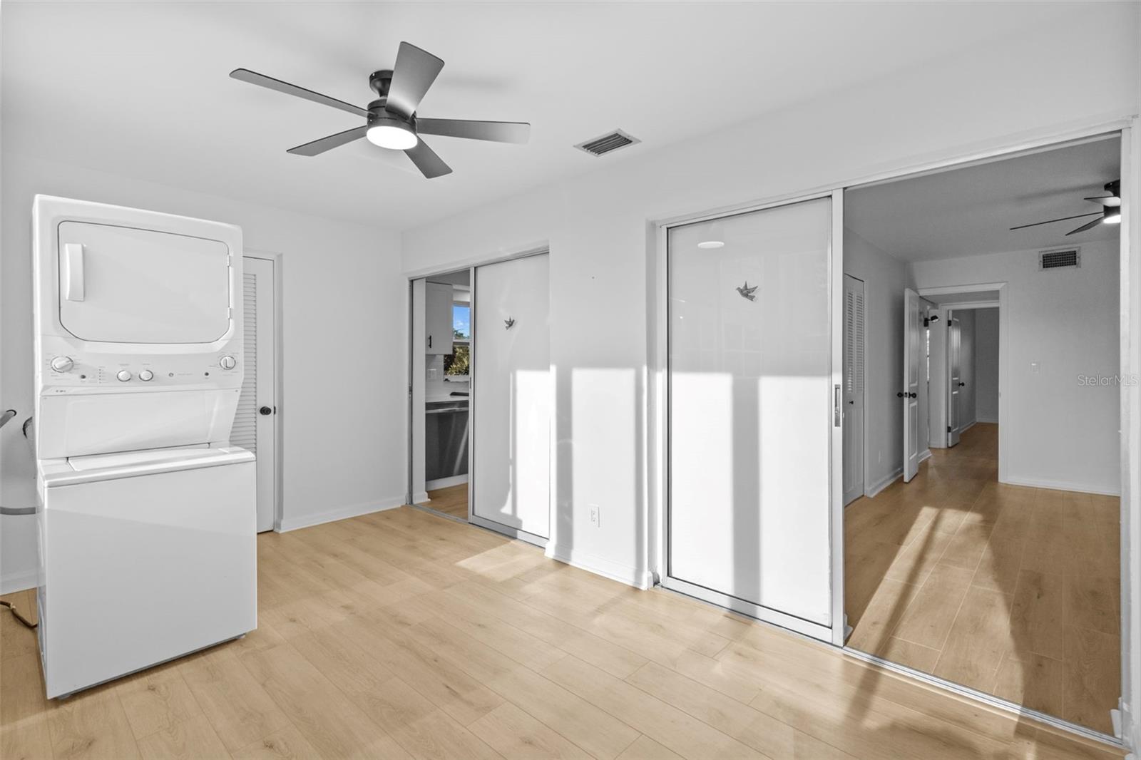 Image 21 of 23 For 1225 58th Street N 204a