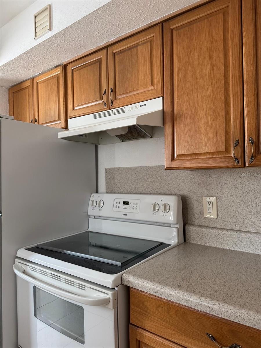 Image 4 of 8 For 6026 22nd Avenue N 9