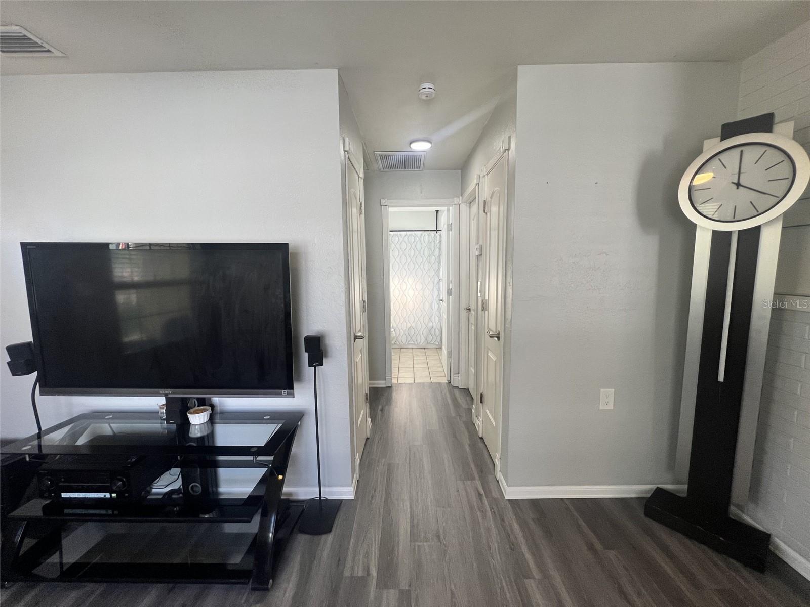 Image 6 of 16 For 772 71st Avenue N