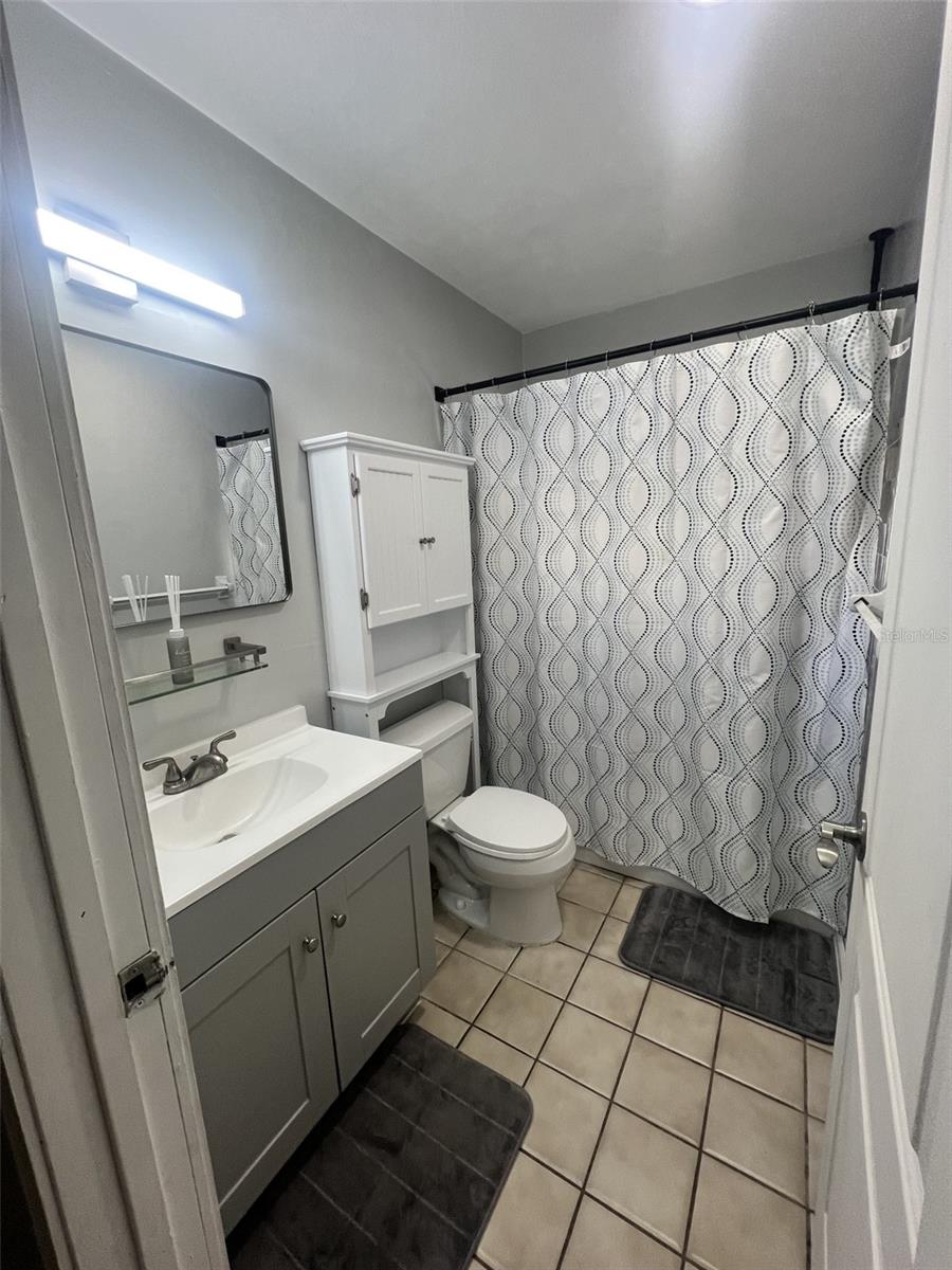 Image 7 of 16 For 772 71st Avenue N
