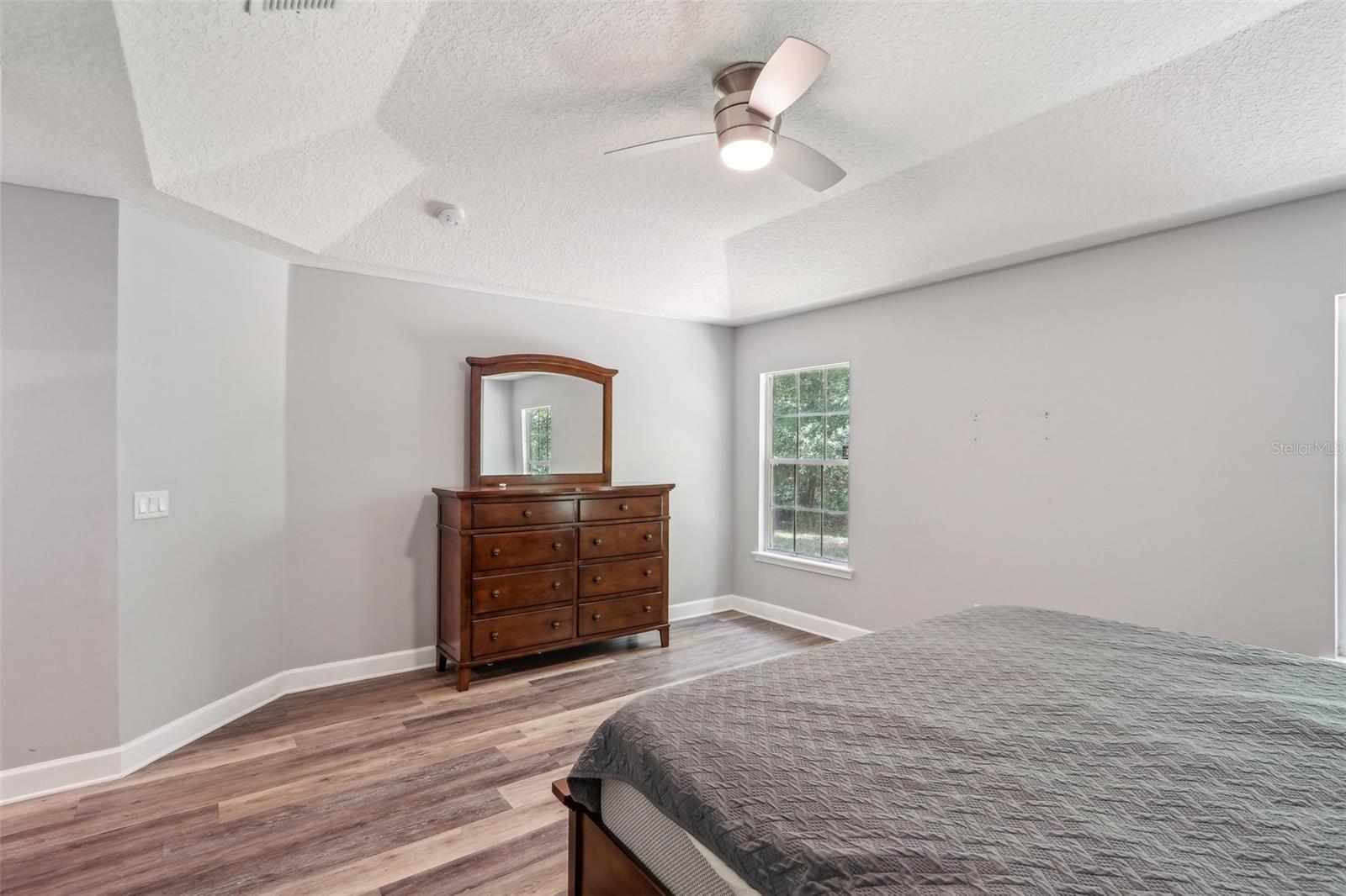 Image 17 of 43 For 4852 Bolles Lake Drive