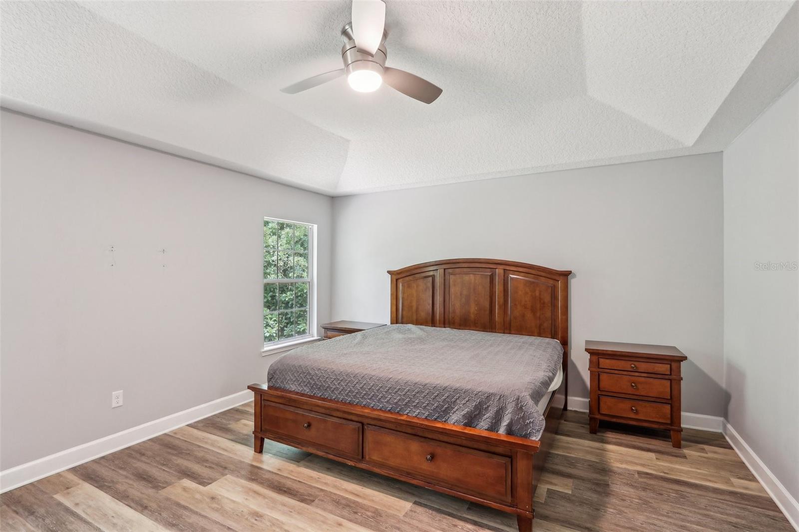 Image 18 of 43 For 4852 Bolles Lake Drive
