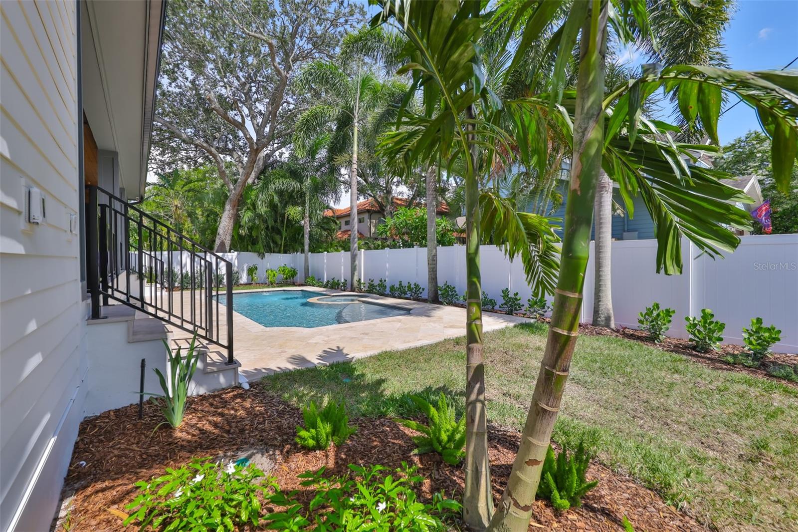 Image 78 of 88 For 4224 Corona Street