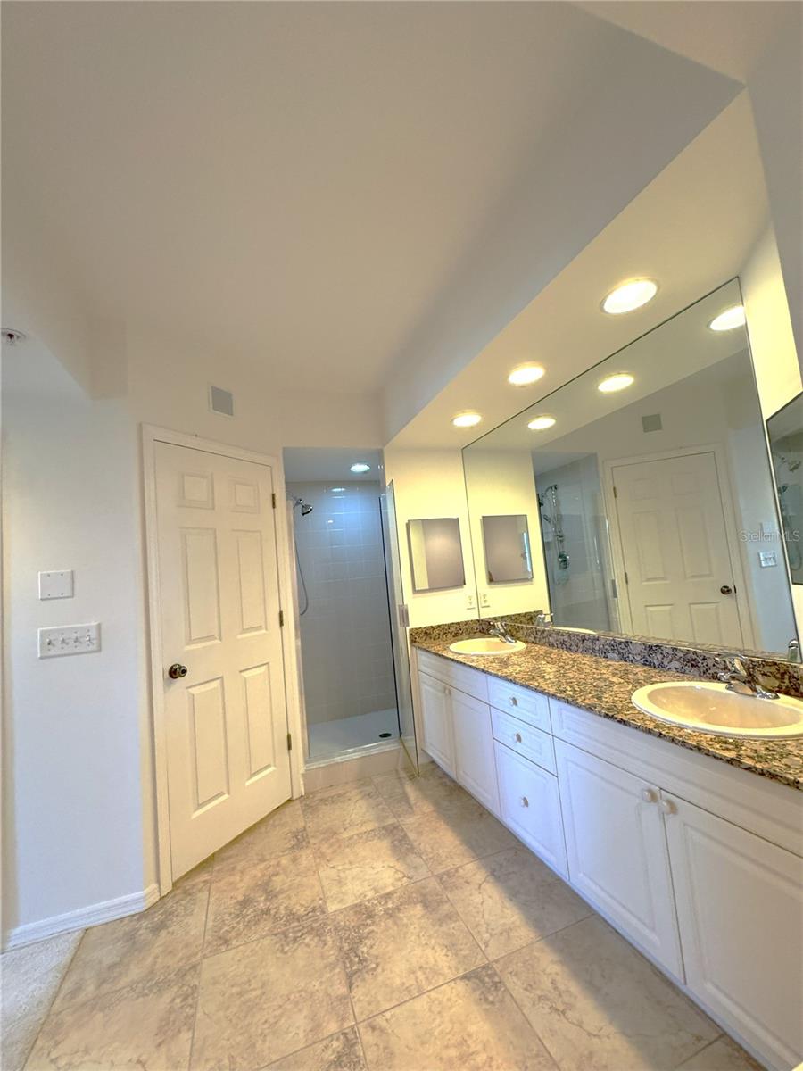 Image 22 of 34 For 960 Starkey Road 1501