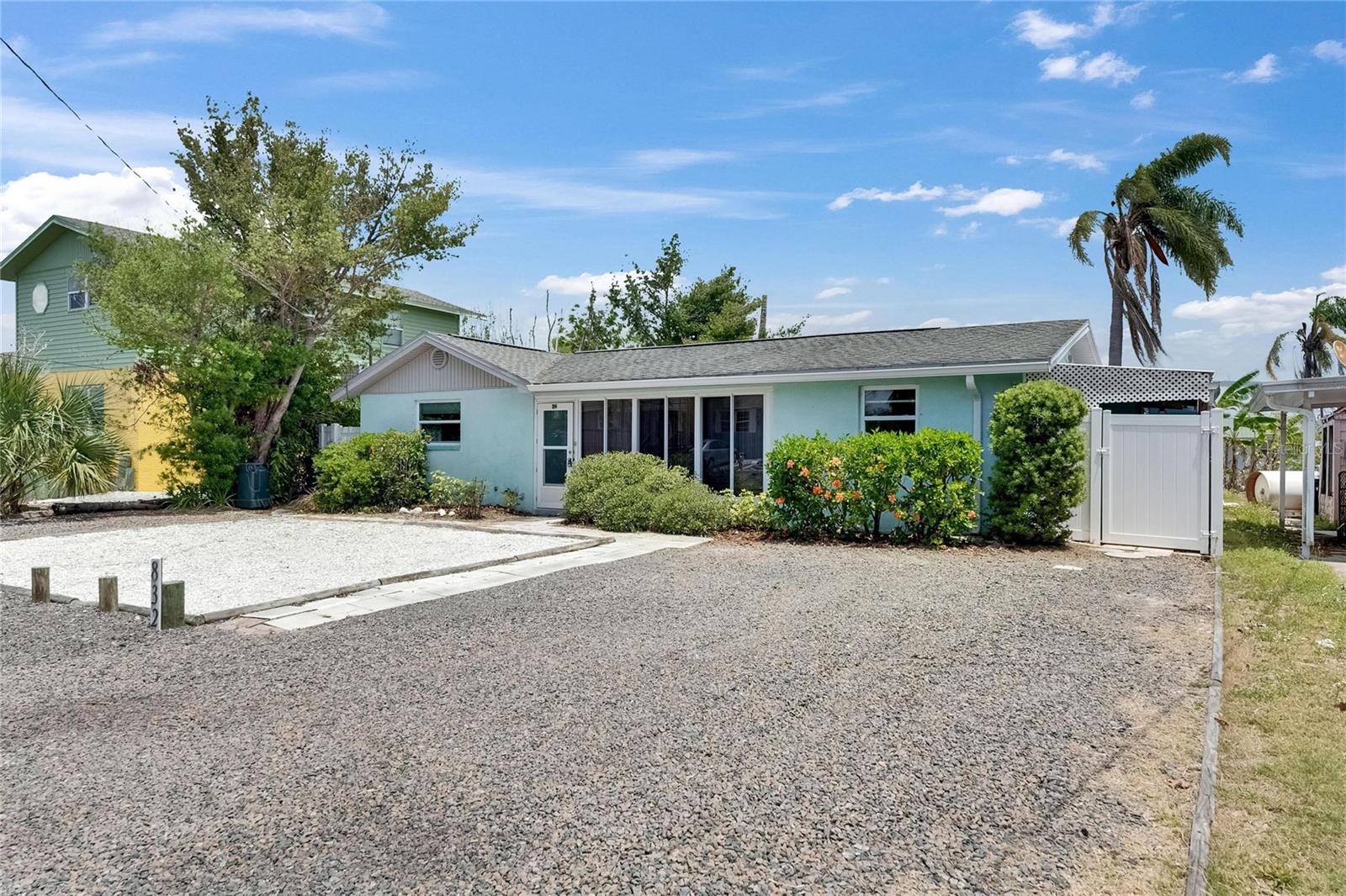 Details for 832 Seabreeze Drive, RUSKIN, FL 33570