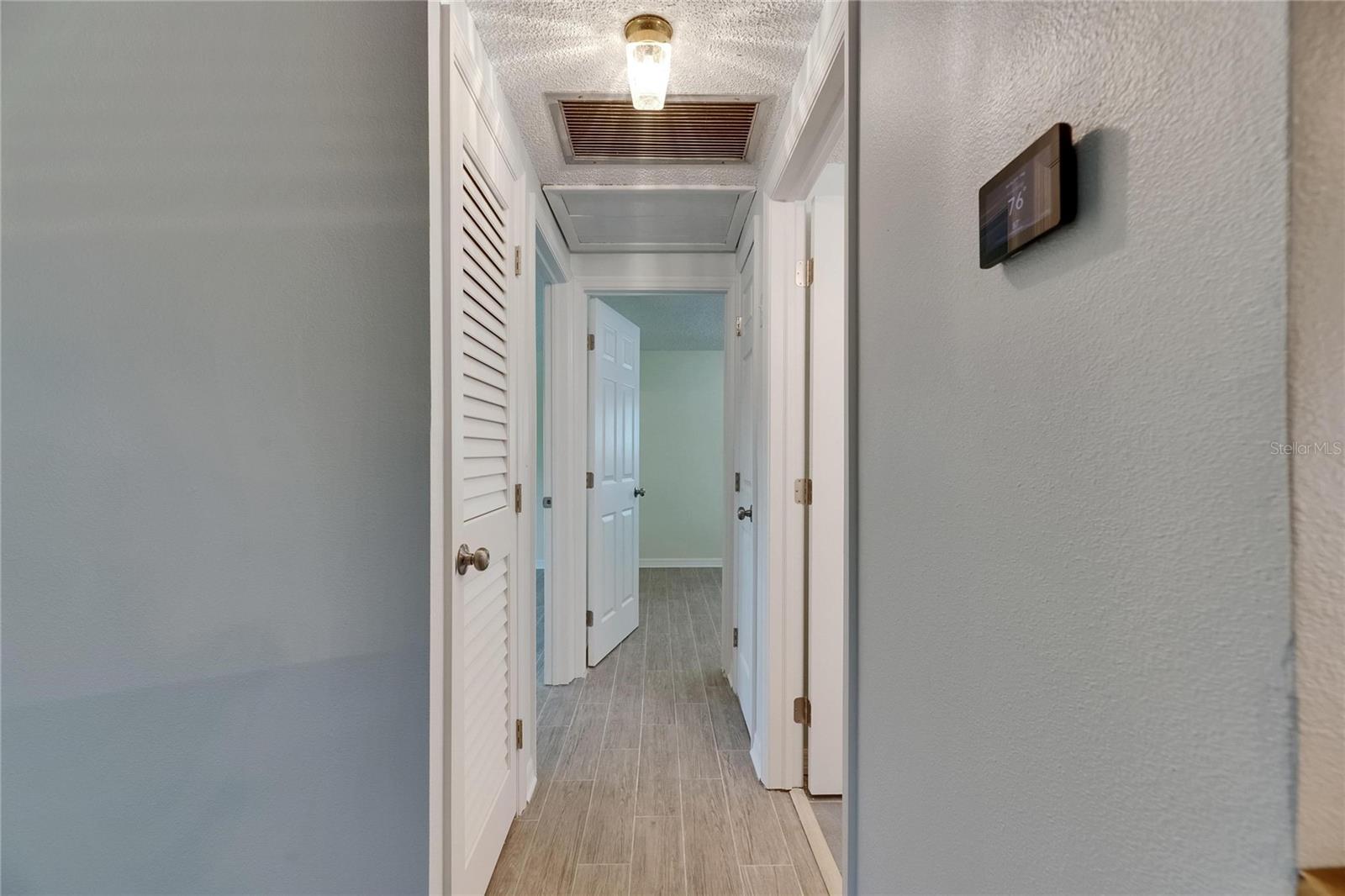 Image 15 of 83 For 832 Seabreeze Drive