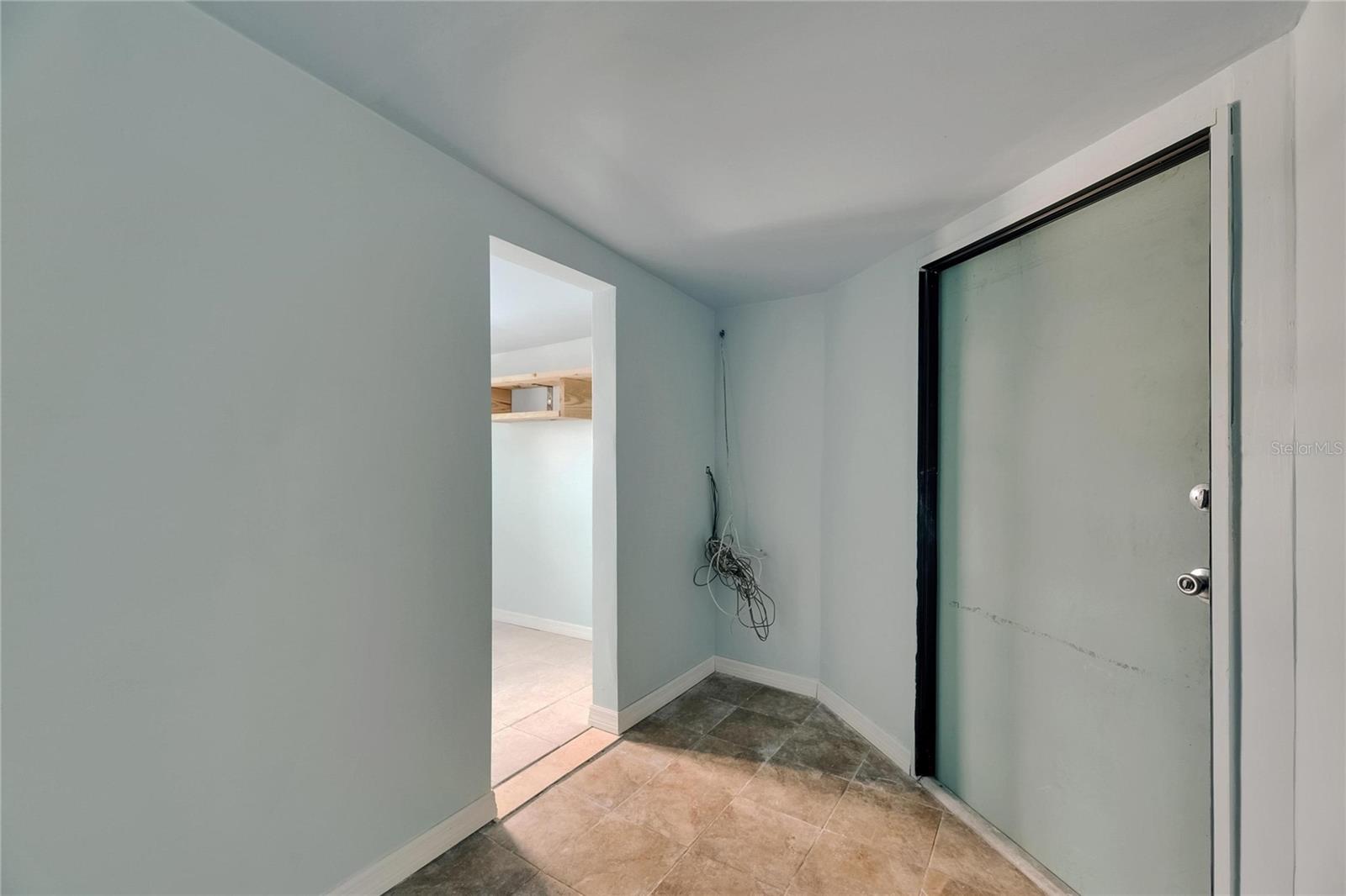 Image 56 of 83 For 832 Seabreeze Drive