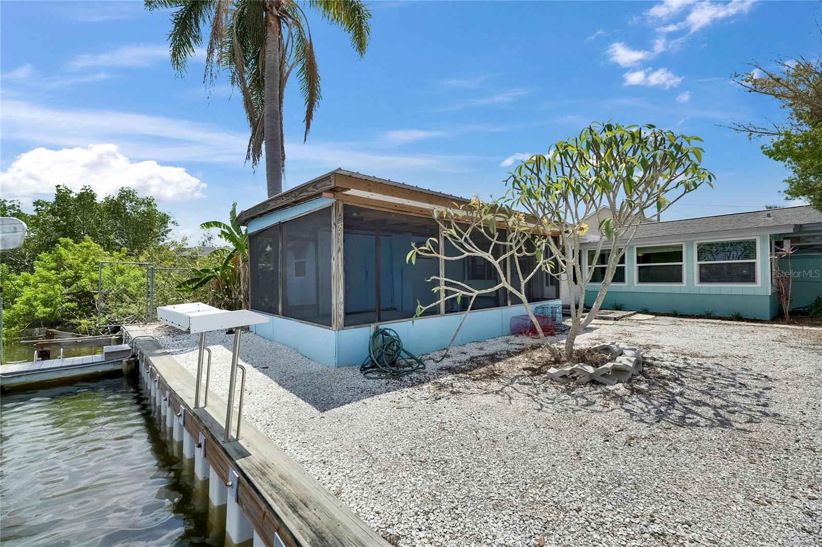 Image 70 of 83 For 832 Seabreeze Drive