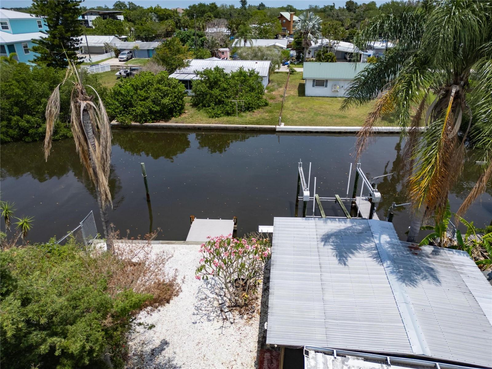 Image 75 of 83 For 832 Seabreeze Drive