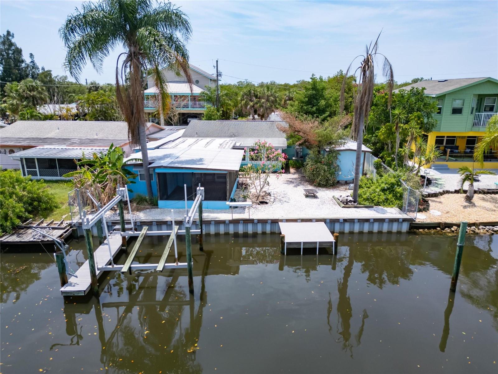 Image 77 of 83 For 832 Seabreeze Drive