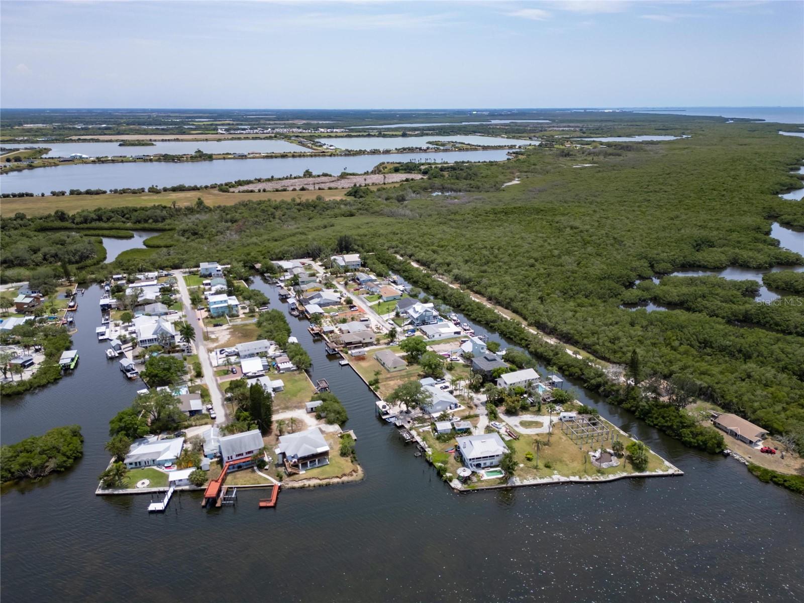 Image 80 of 83 For 832 Seabreeze Drive