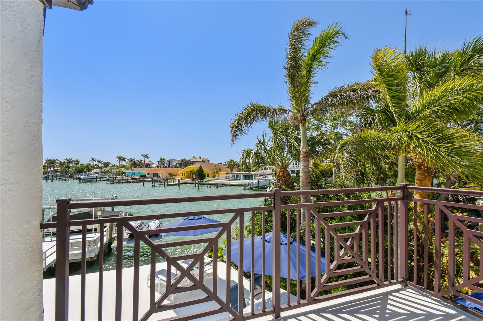 Image 10 of 79 For 2233 Donato Drive