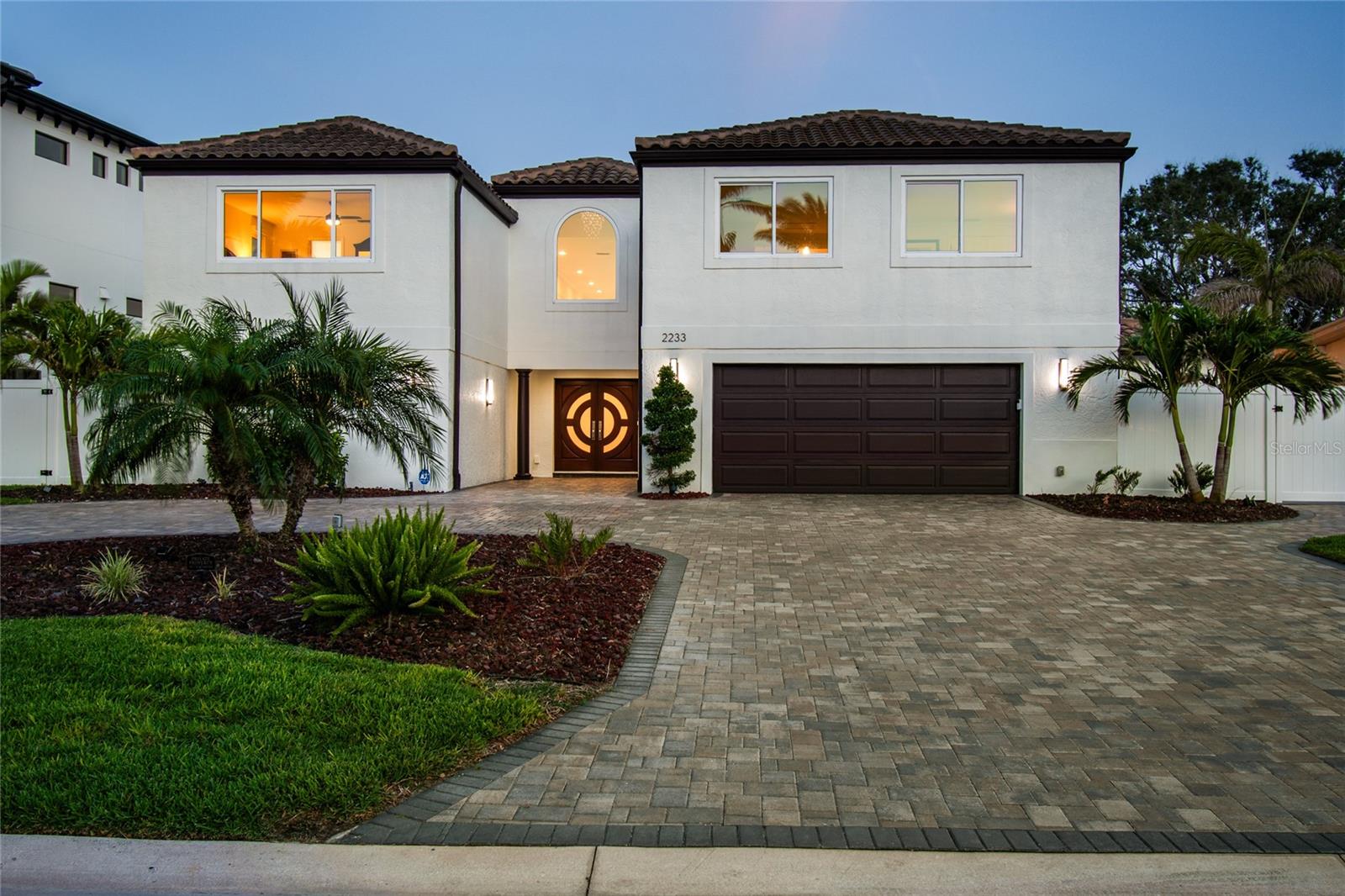 Image 22 of 79 For 2233 Donato Drive