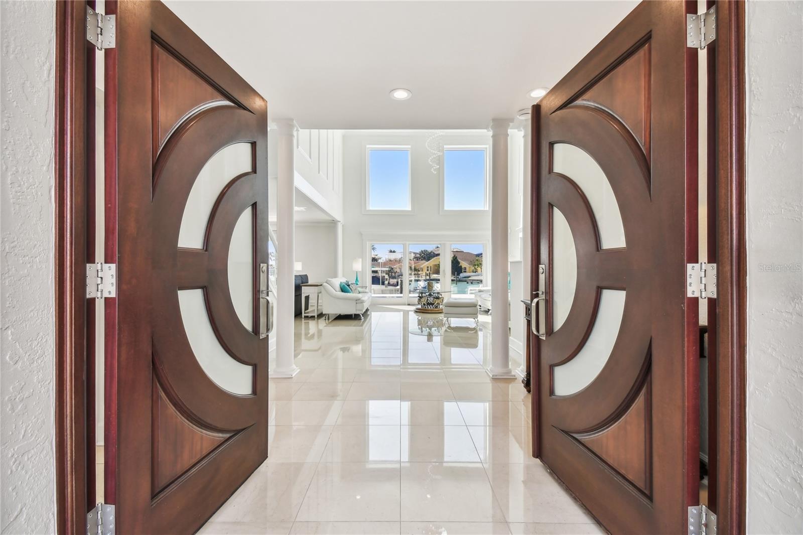 Image 3 of 79 For 2233 Donato Drive