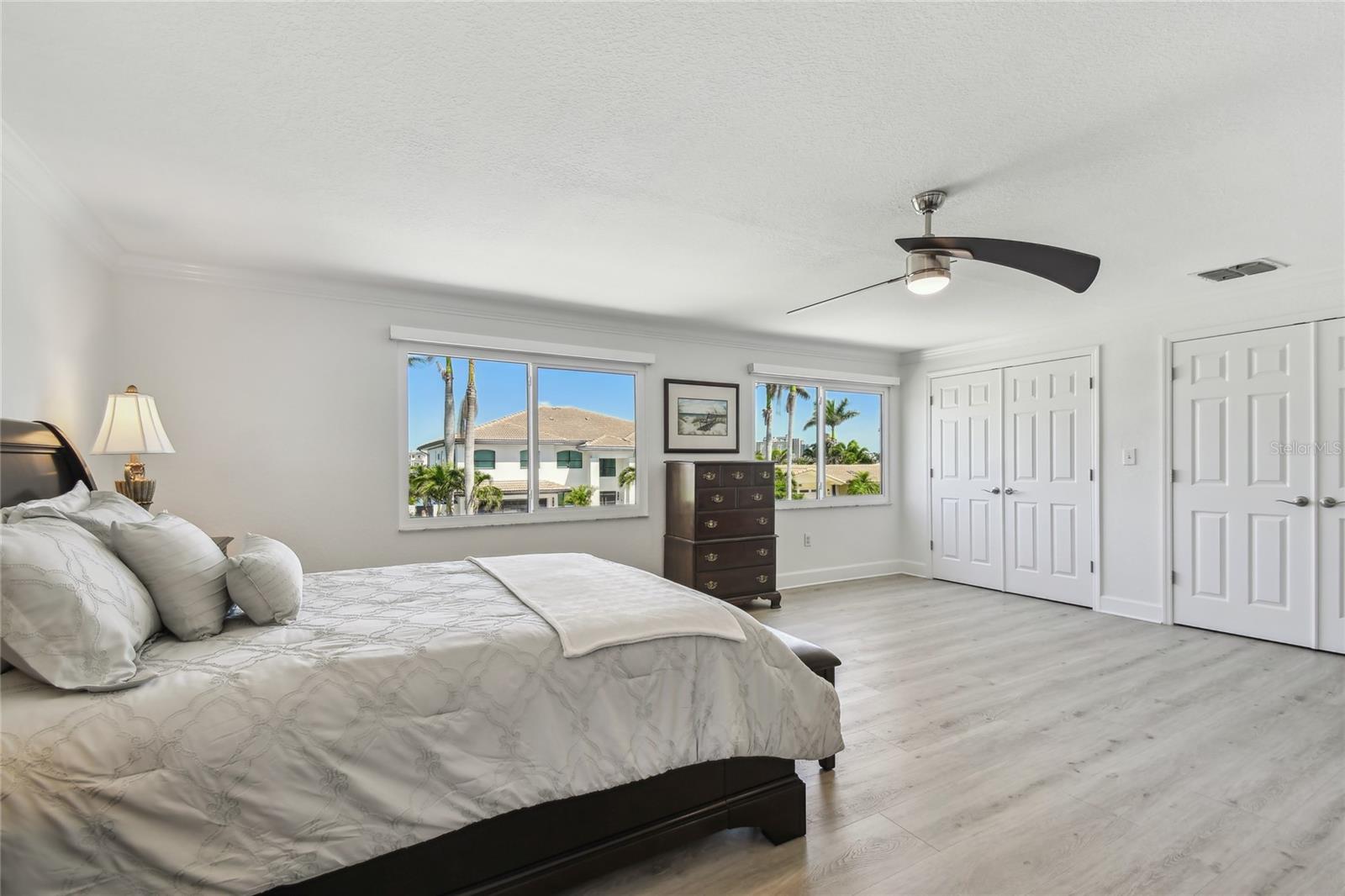 Image 48 of 79 For 2233 Donato Drive