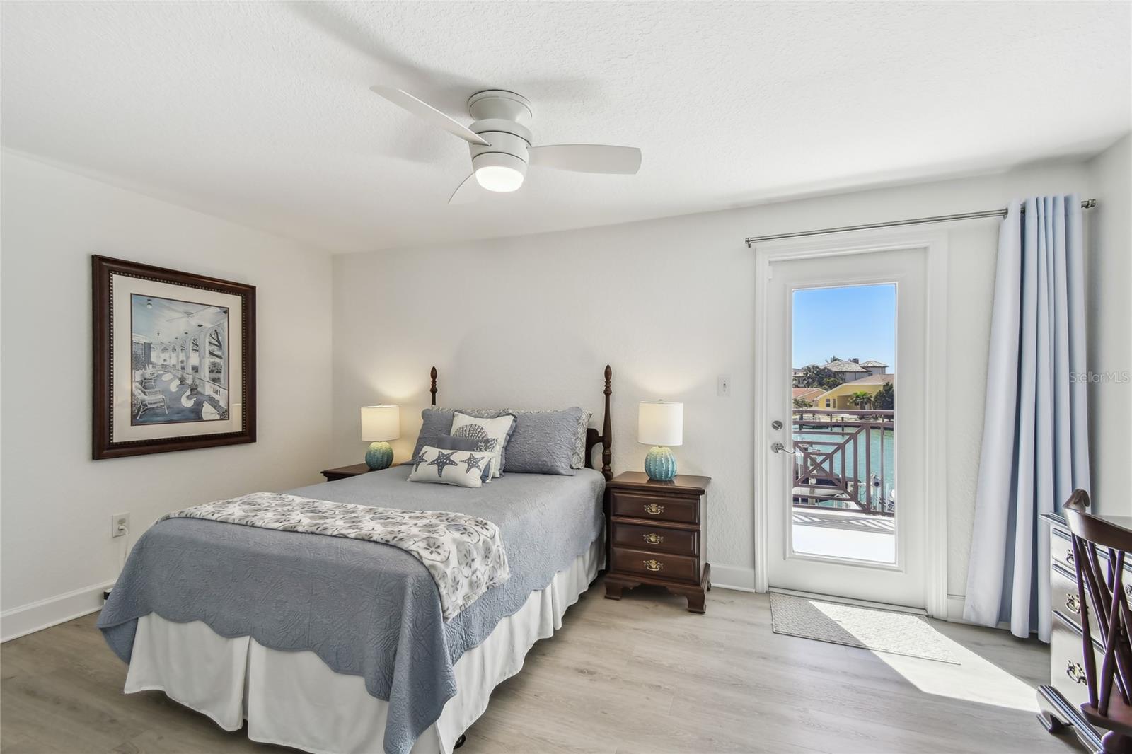 Image 60 of 79 For 2233 Donato Drive