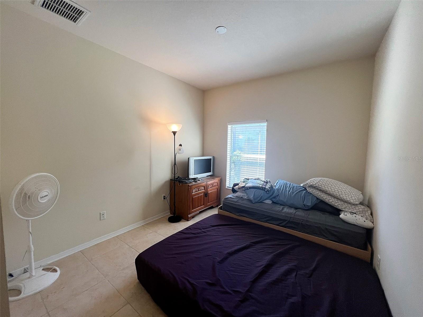 Image 16 of 20 For 11721 Manistique Way