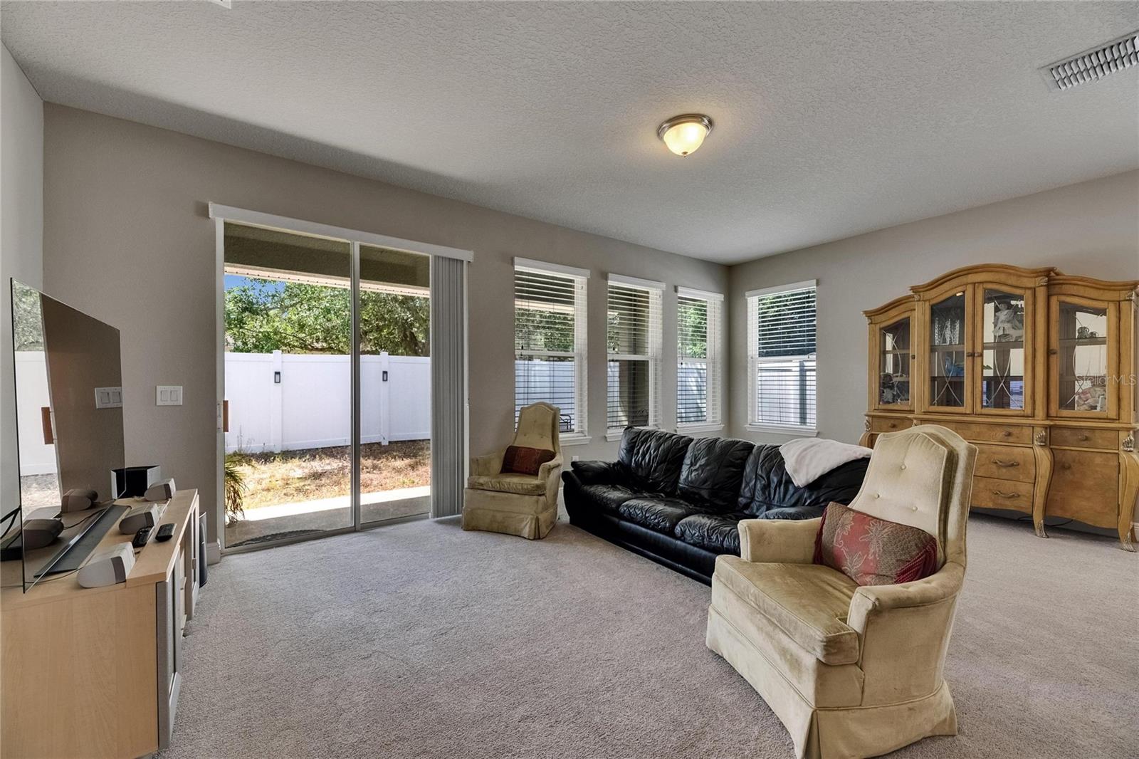 Image 13 of 61 For 32628 Harmony Oaks Drive