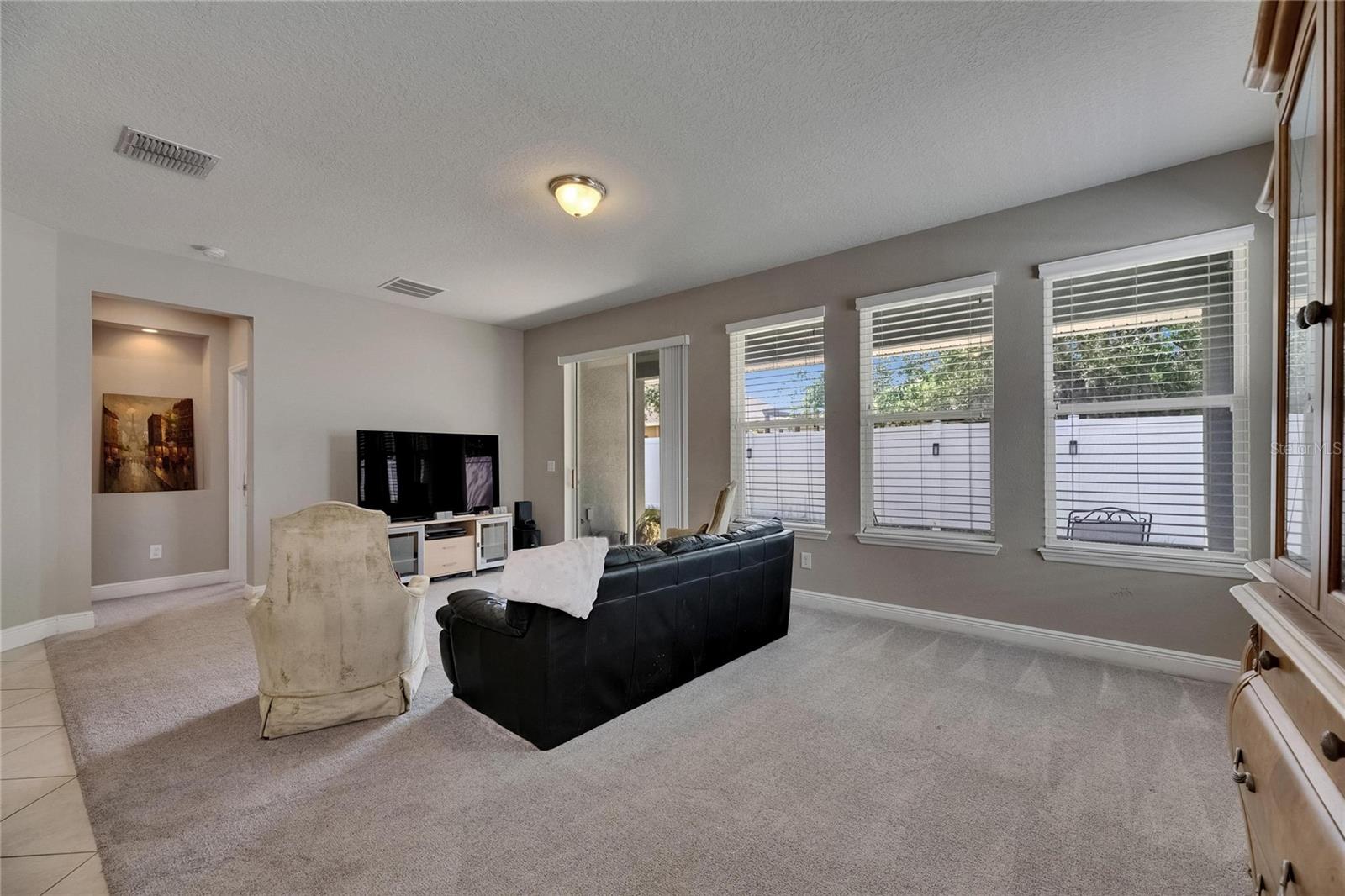 Image 14 of 61 For 32628 Harmony Oaks Drive