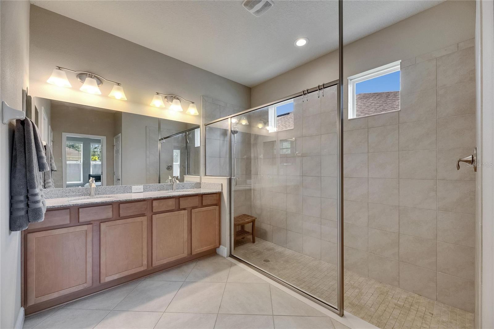 Image 2 of 61 For 32628 Harmony Oaks Drive