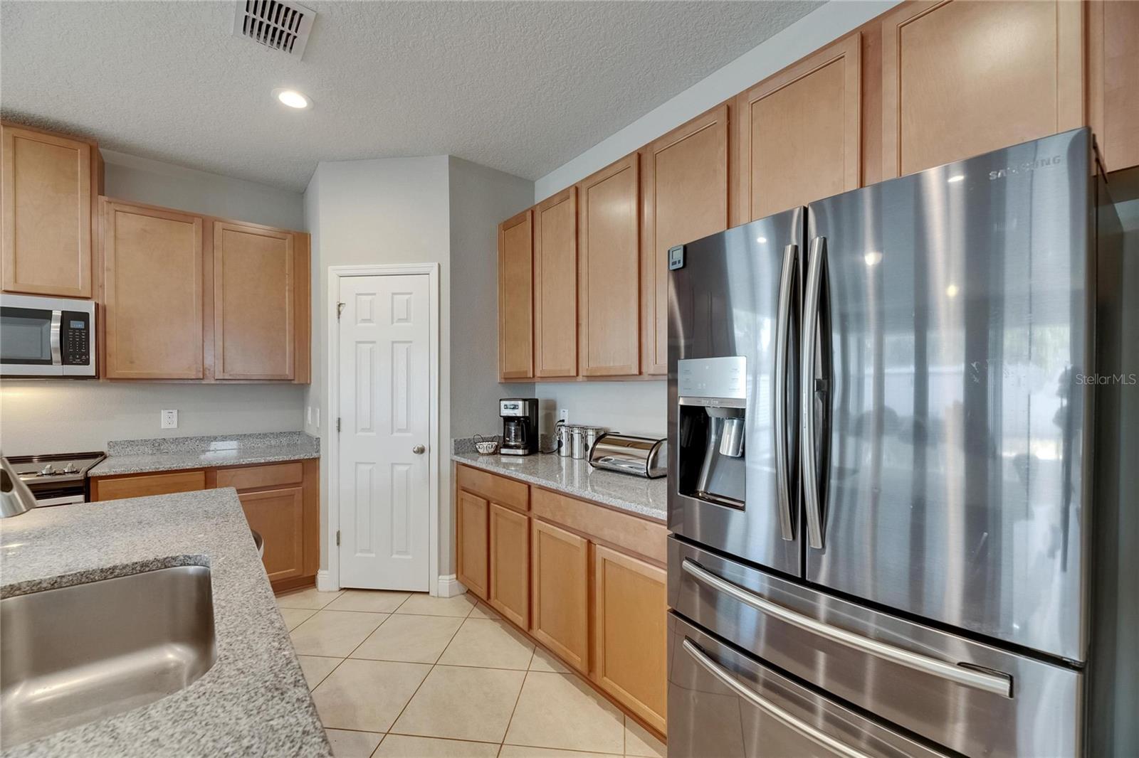 Image 25 of 61 For 32628 Harmony Oaks Drive