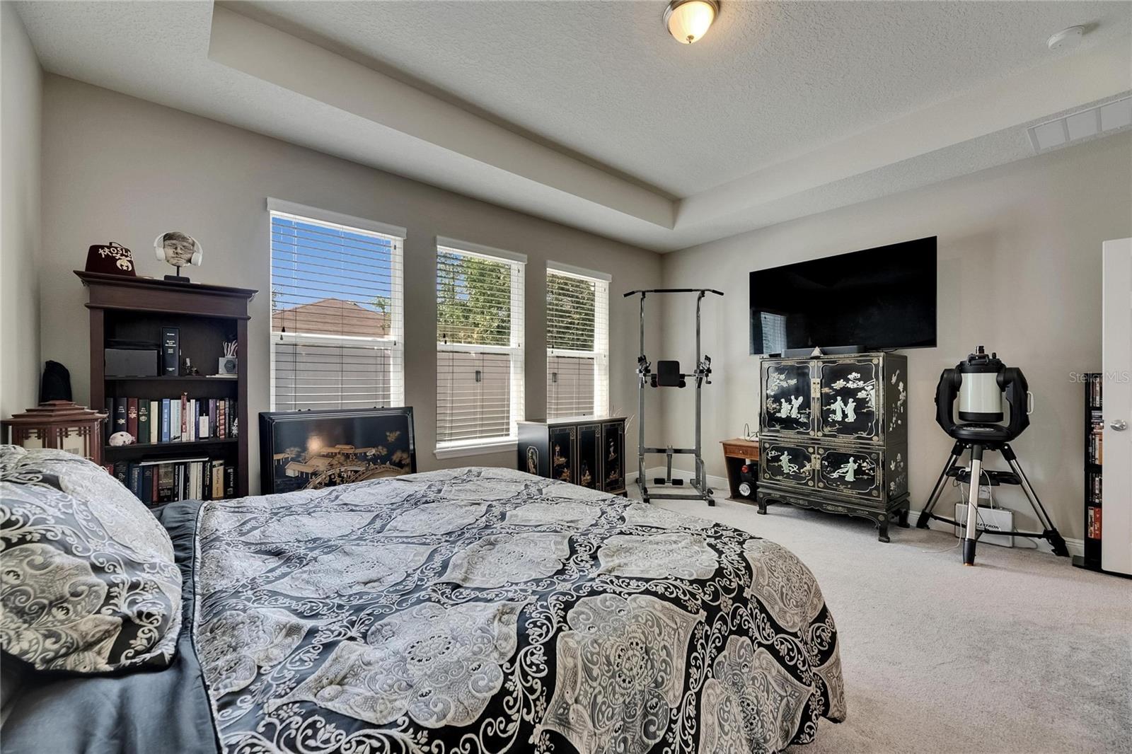 Image 33 of 61 For 32628 Harmony Oaks Drive