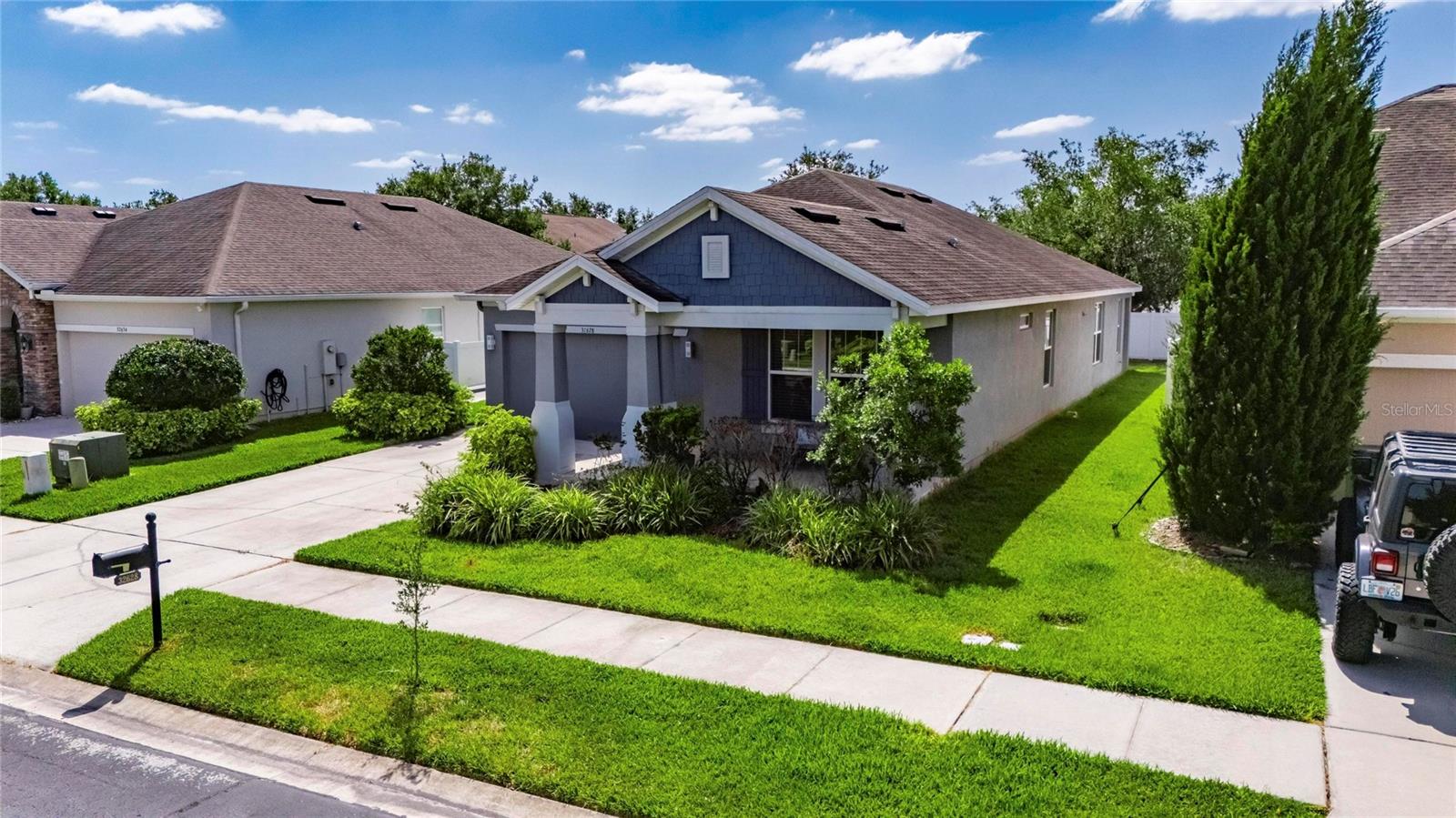Image 7 of 61 For 32628 Harmony Oaks Drive