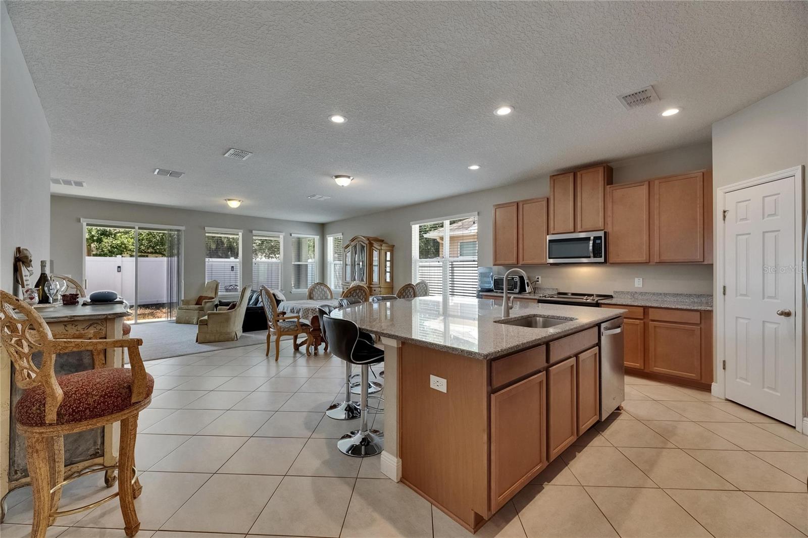 Image 9 of 61 For 32628 Harmony Oaks Drive