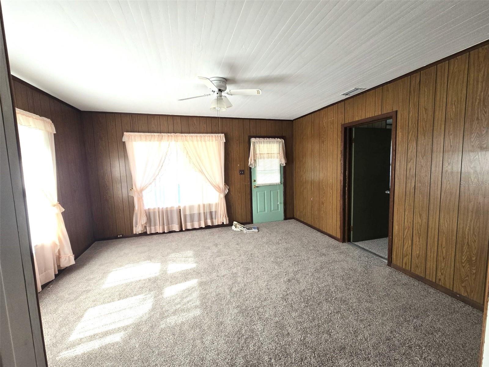 Image 17 of 85 For 3101 Medulla Road