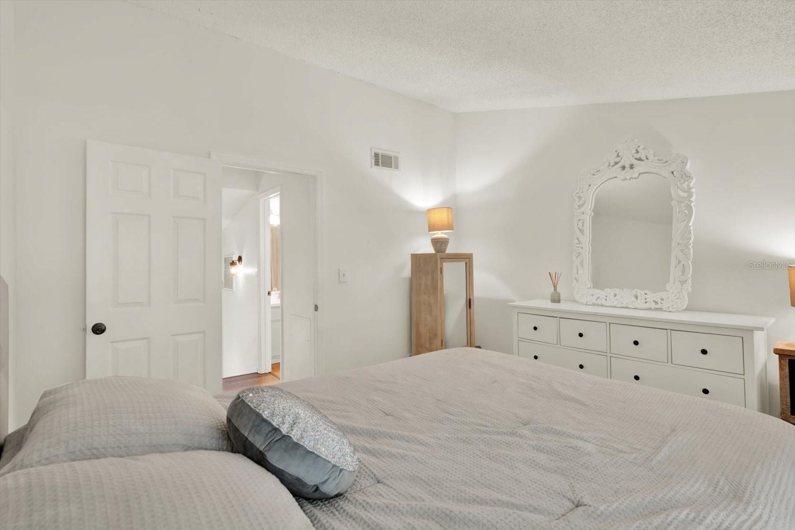 Image 15 of 35 For 4219 La Dega Court
