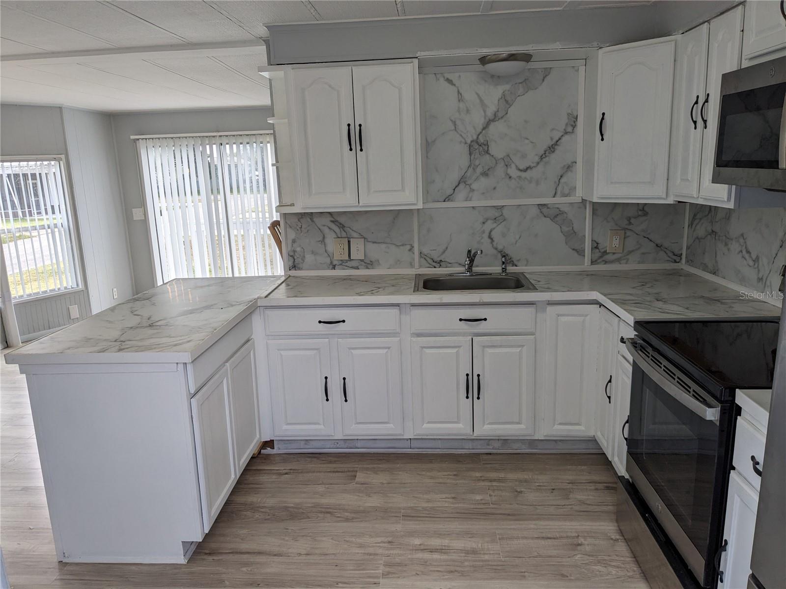 Image 3 of 6 For 37743 Markland Avenue