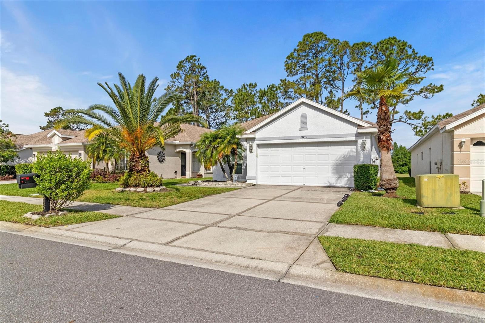 Image 2 of 17 For 23935 Coral Ridge Lane