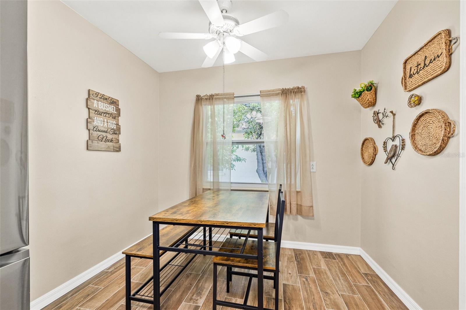 Image 14 of 30 For 2134 6th Avenue N