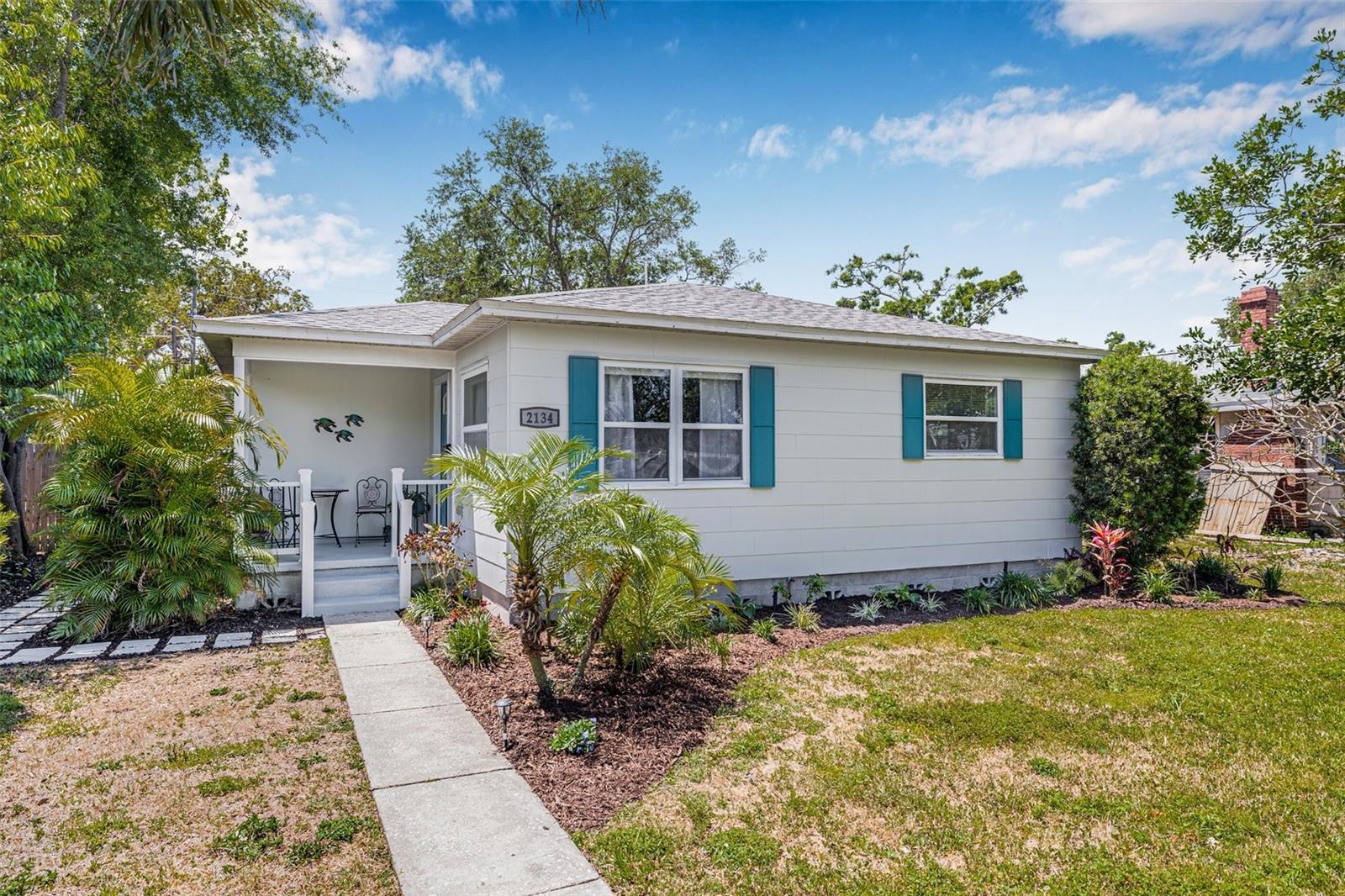 Image 2 of 30 For 2134 6th Avenue N