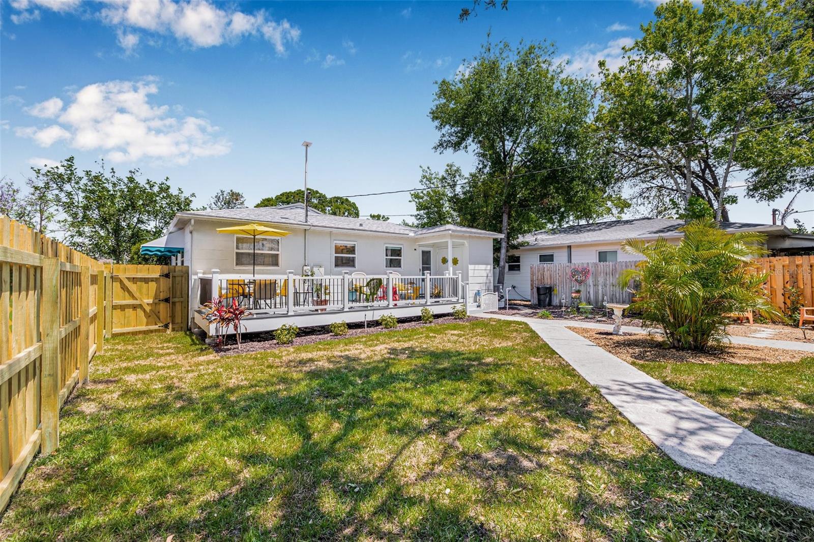 Image 23 of 30 For 2134 6th Avenue N