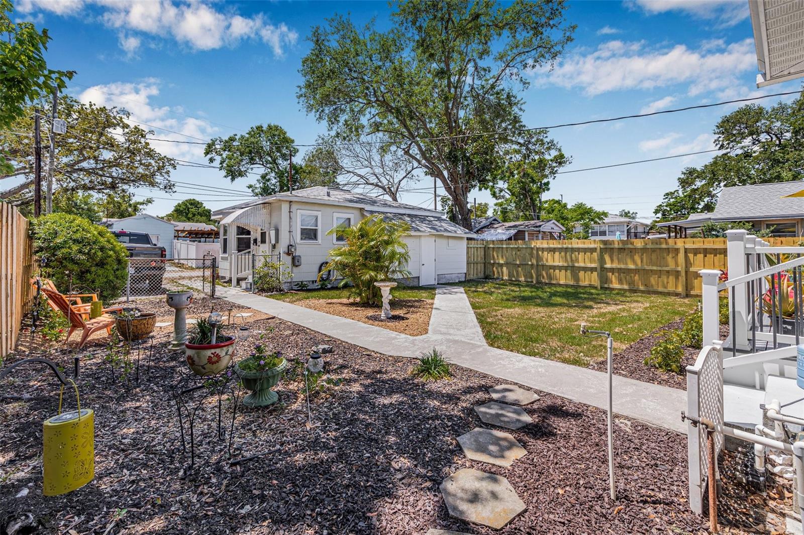 Image 24 of 30 For 2134 6th Avenue N